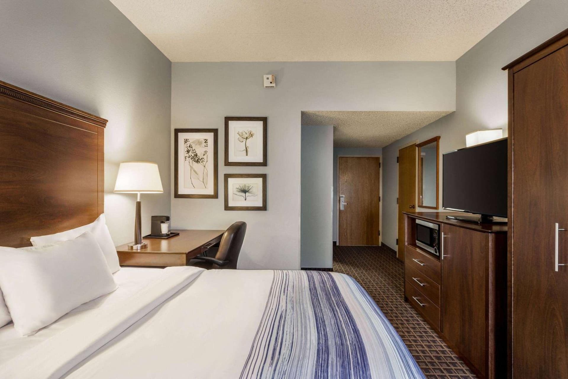AmericInn by Wyndham Madison West gallery photo in Madison, WI — image 18