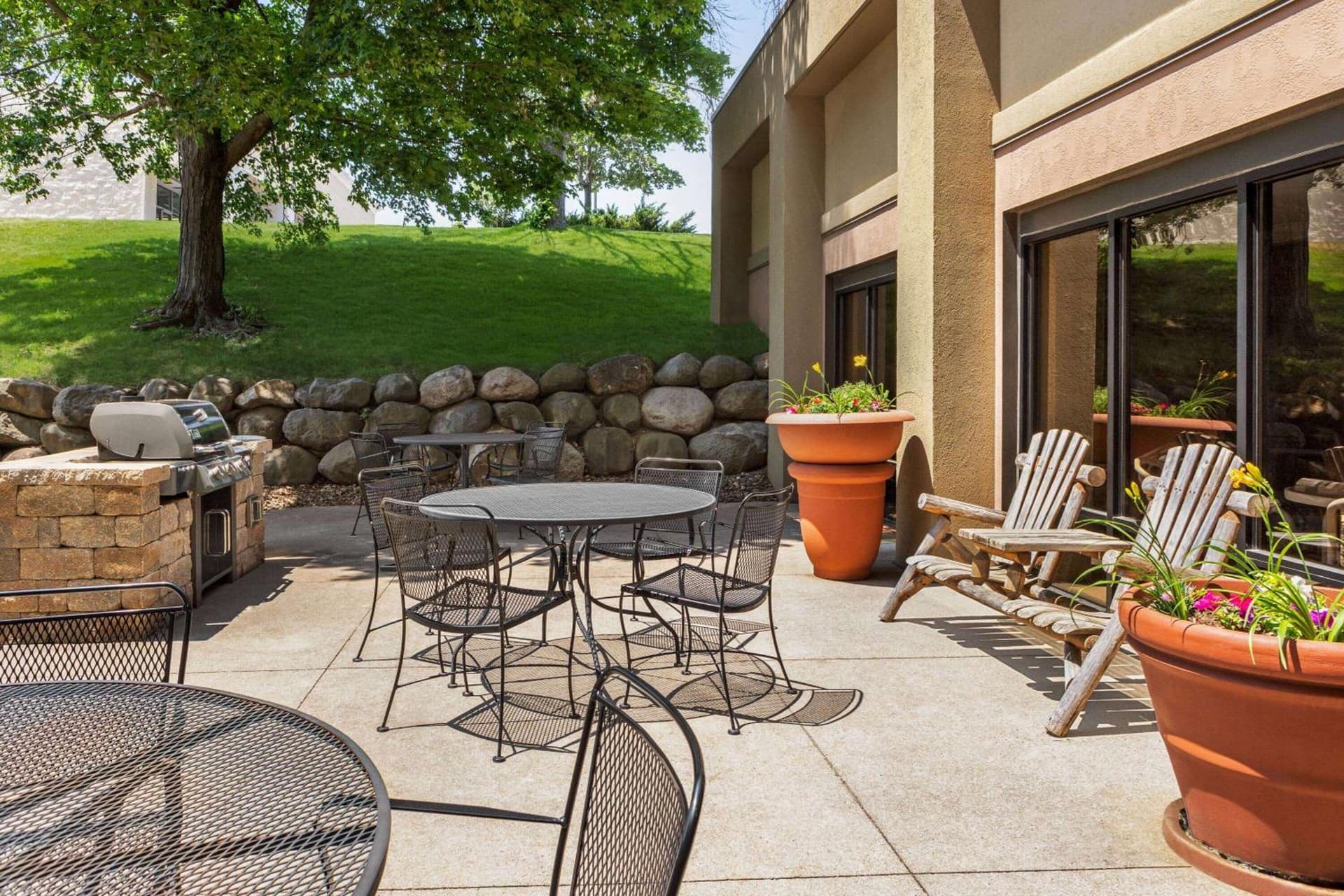 AmericInn by Wyndham Madison West gallery photo in Madison, WI — image 44