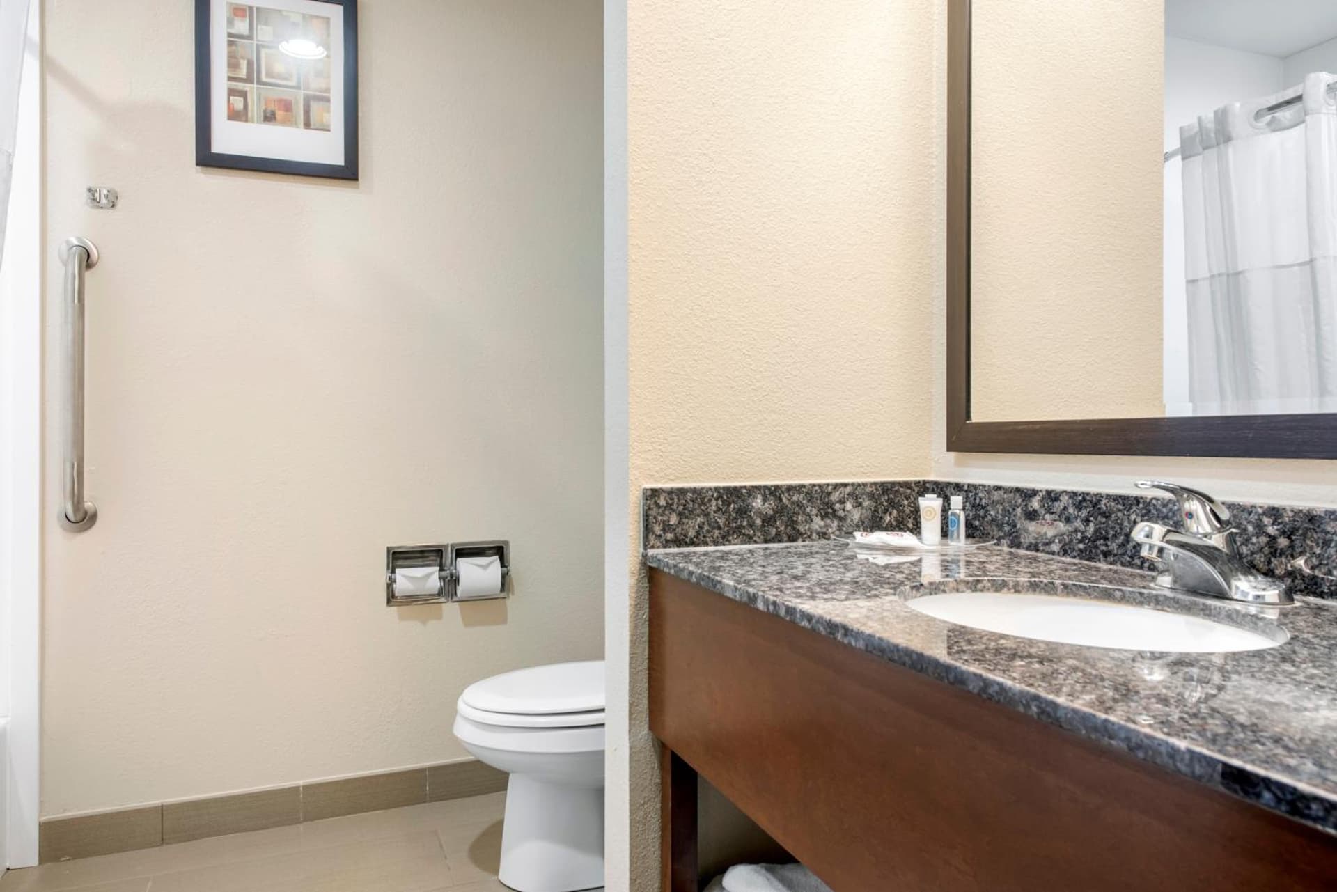 Comfort Suites Lafayette University Area interior in Lafayette, IN — gallery photo 2