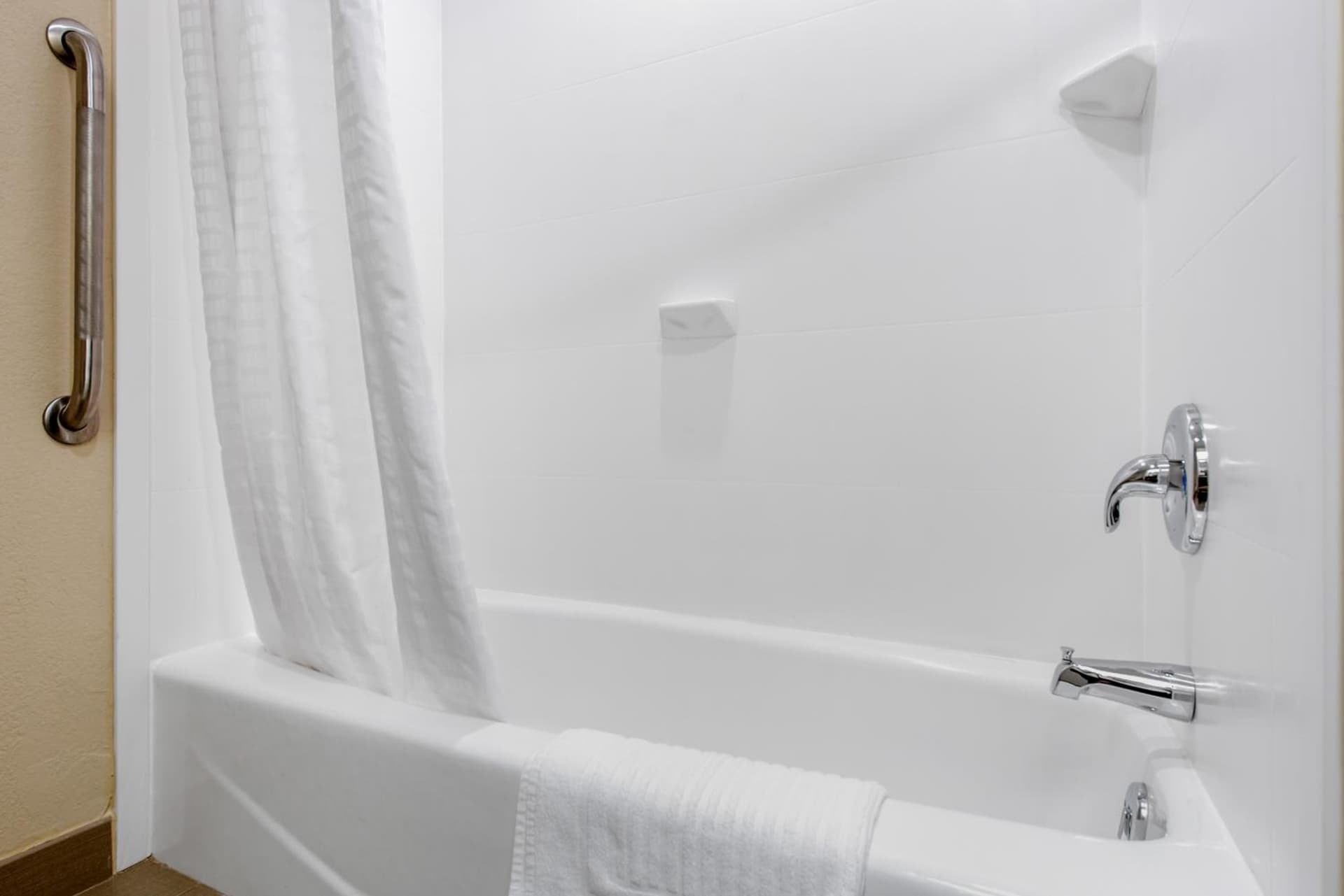 Comfort Suites Lafayette University Area gallery photo in Lafayette, IN — image 23