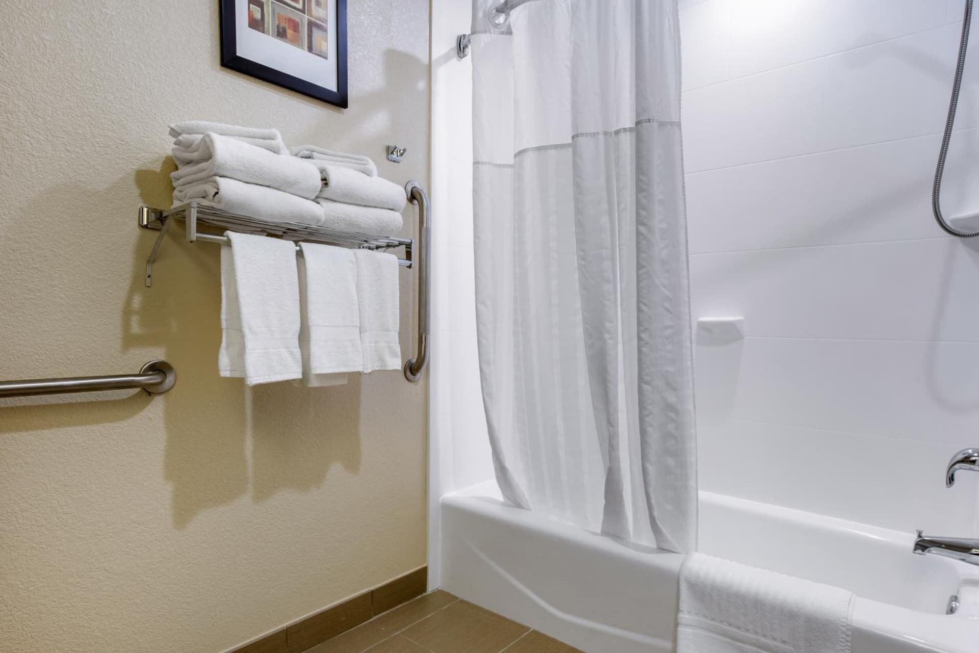 Comfort Suites Lafayette University Area gallery photo in Lafayette, IN — image 9
