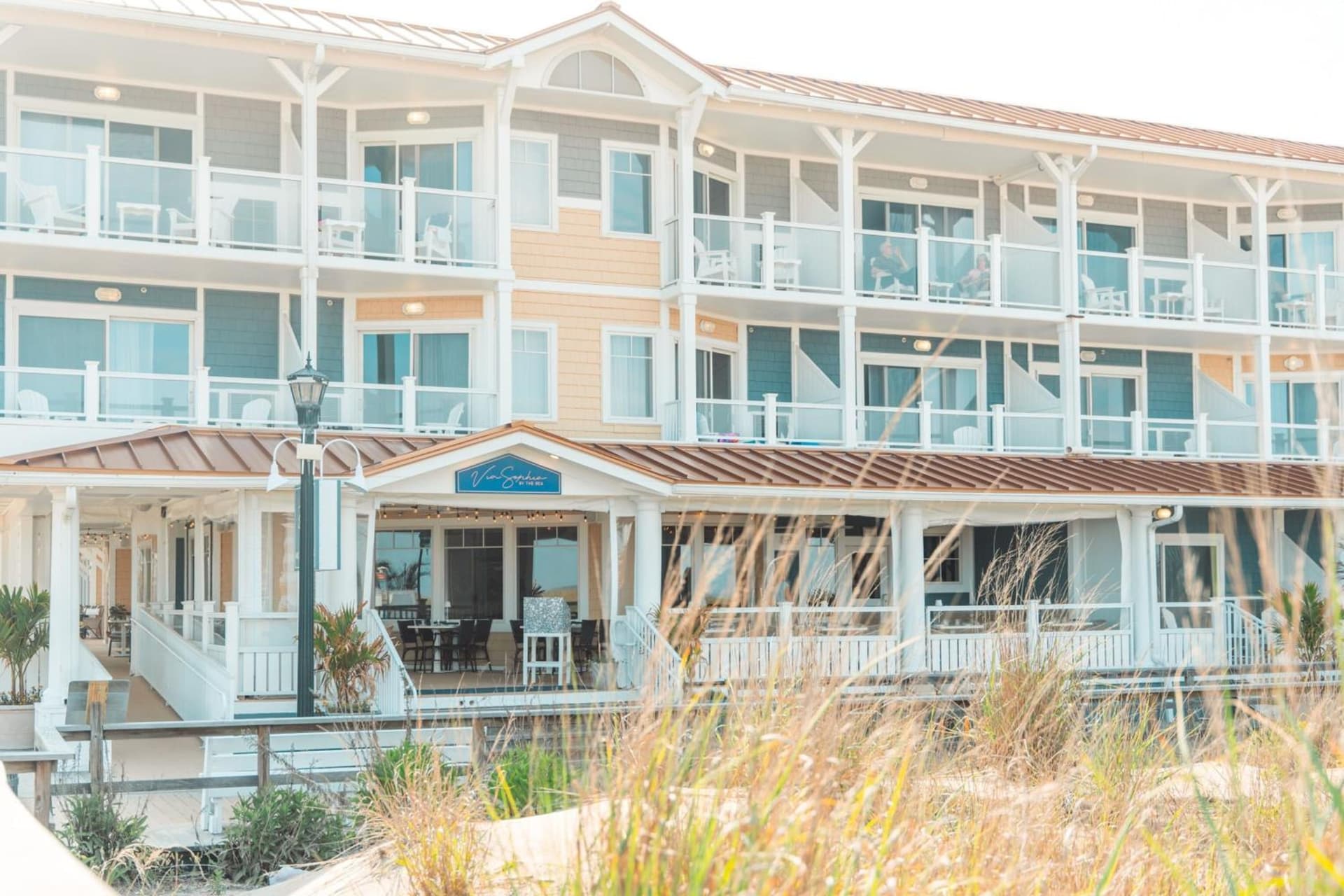 Bethany Beach Ocean Suites Residence Inn by Marriott interior in Bethany Beach, DE — gallery photo 2