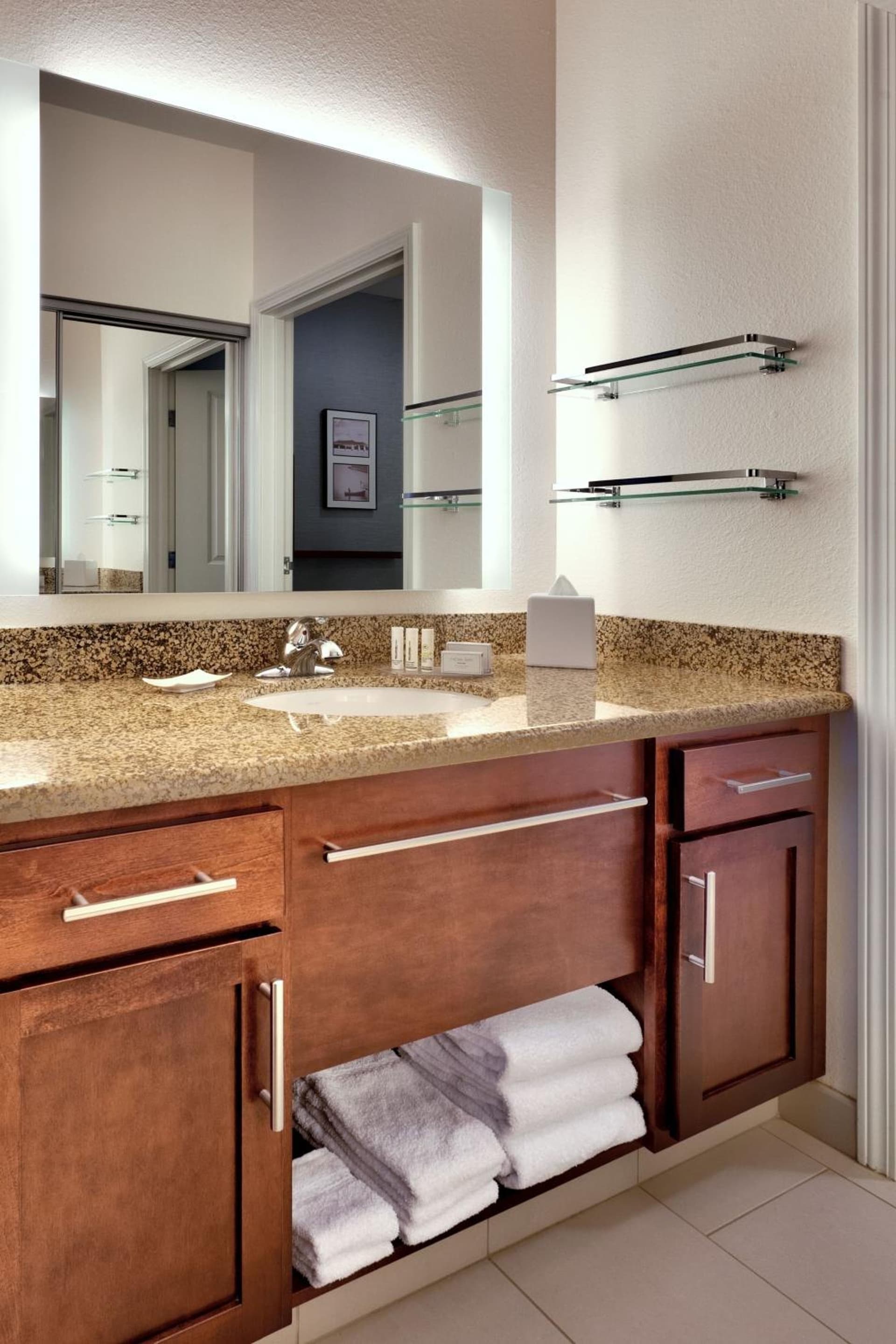 Residence Inn by Marriott Phoenix Gilbert gallery photo in Gilbert, AZ — image 23
