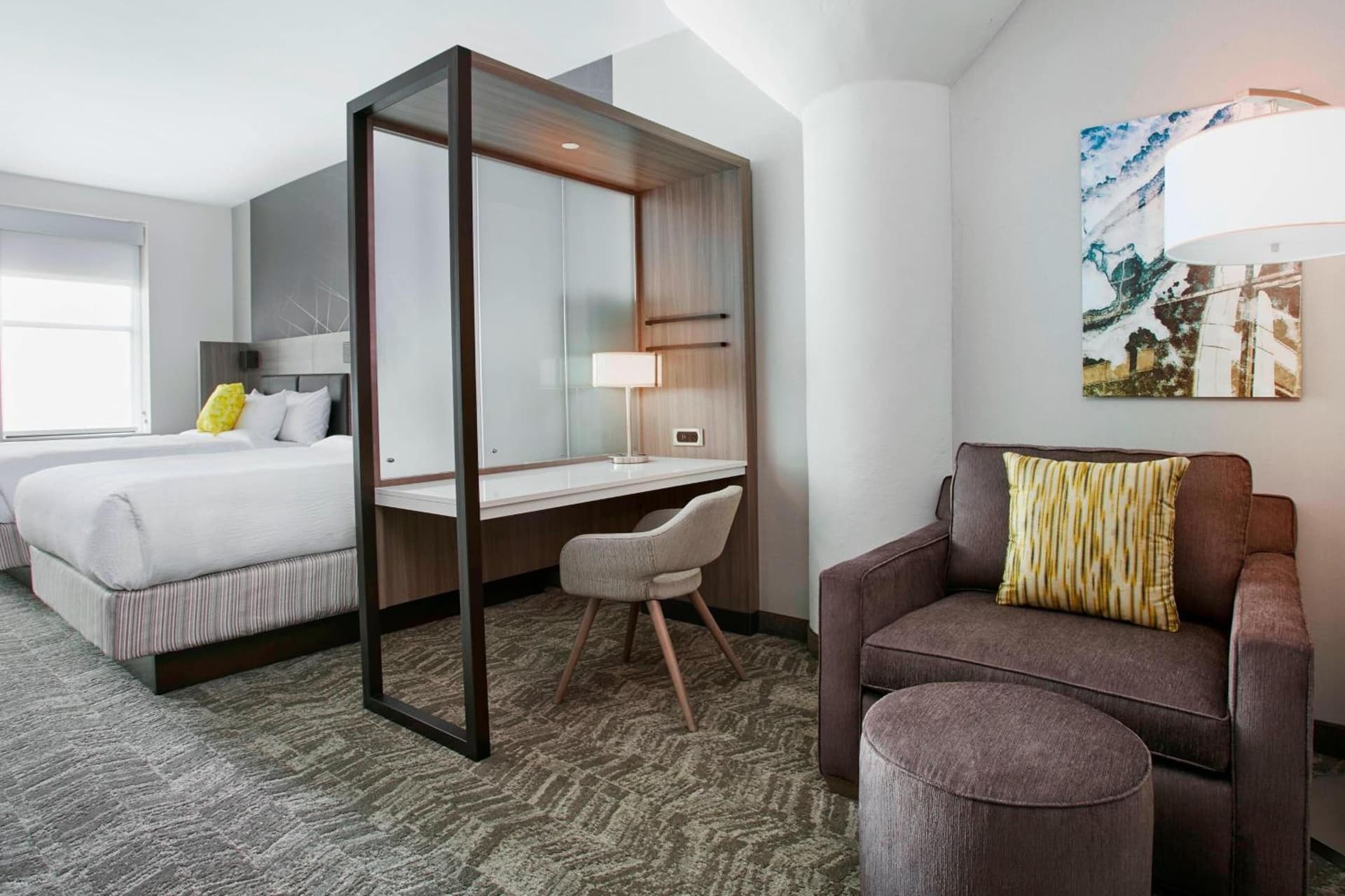 SpringHill Suites by Marriott Milwaukee Downtown gallery photo in Milwaukee, WI — image 27