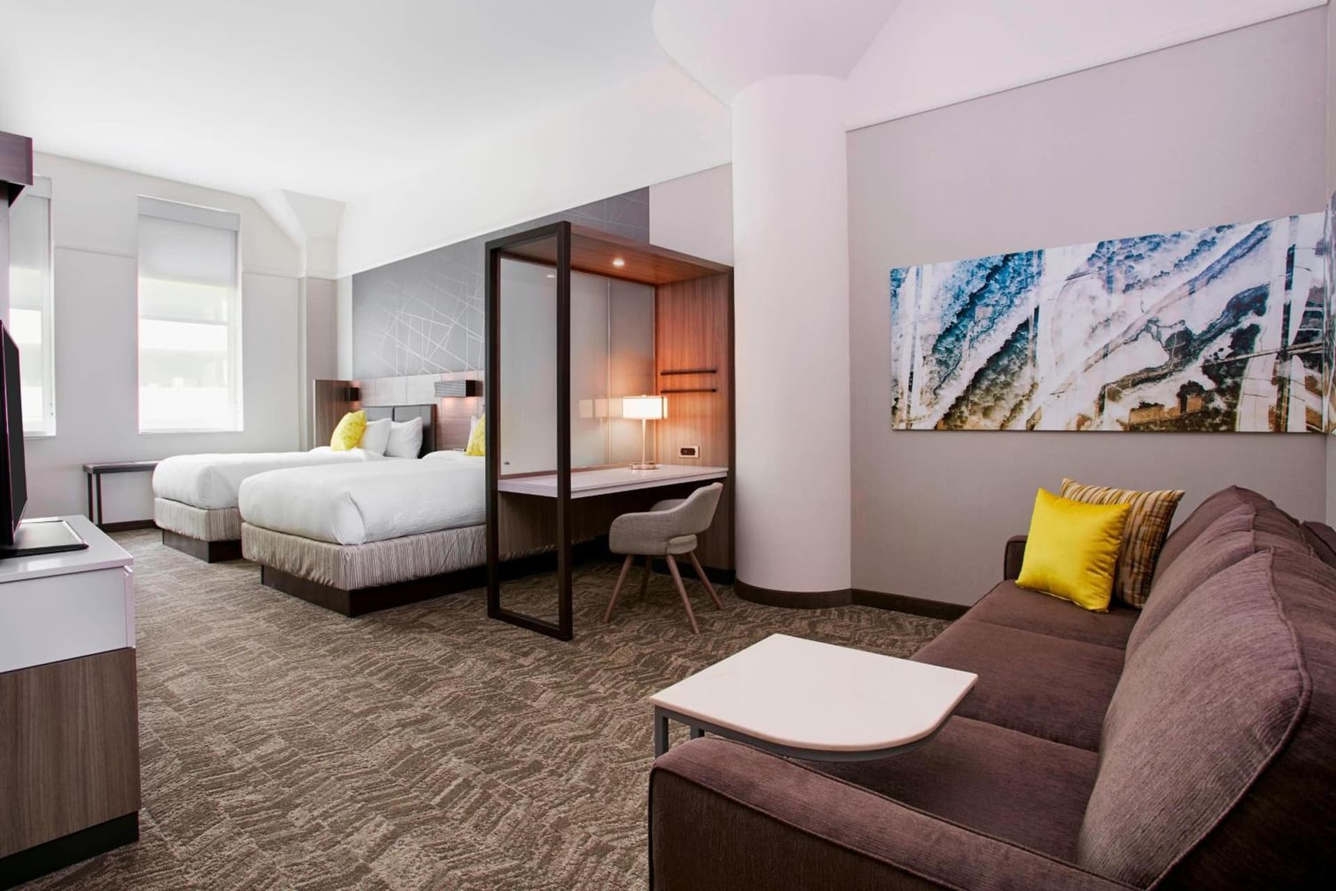 SpringHill Suites by Marriott Milwaukee Downtown gallery photo in Milwaukee, WI — image 31