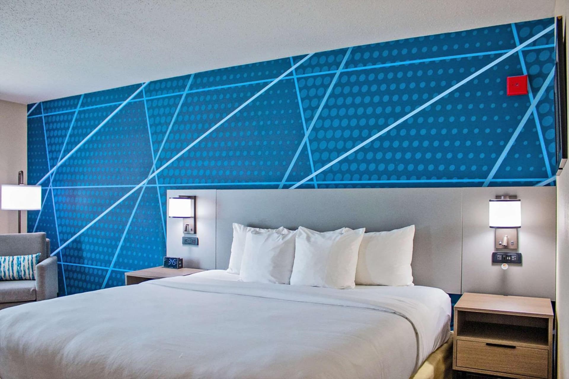 Comfort Inn & Suites Geneva- West Chicago gallery photo in Geneva, IL — image 6