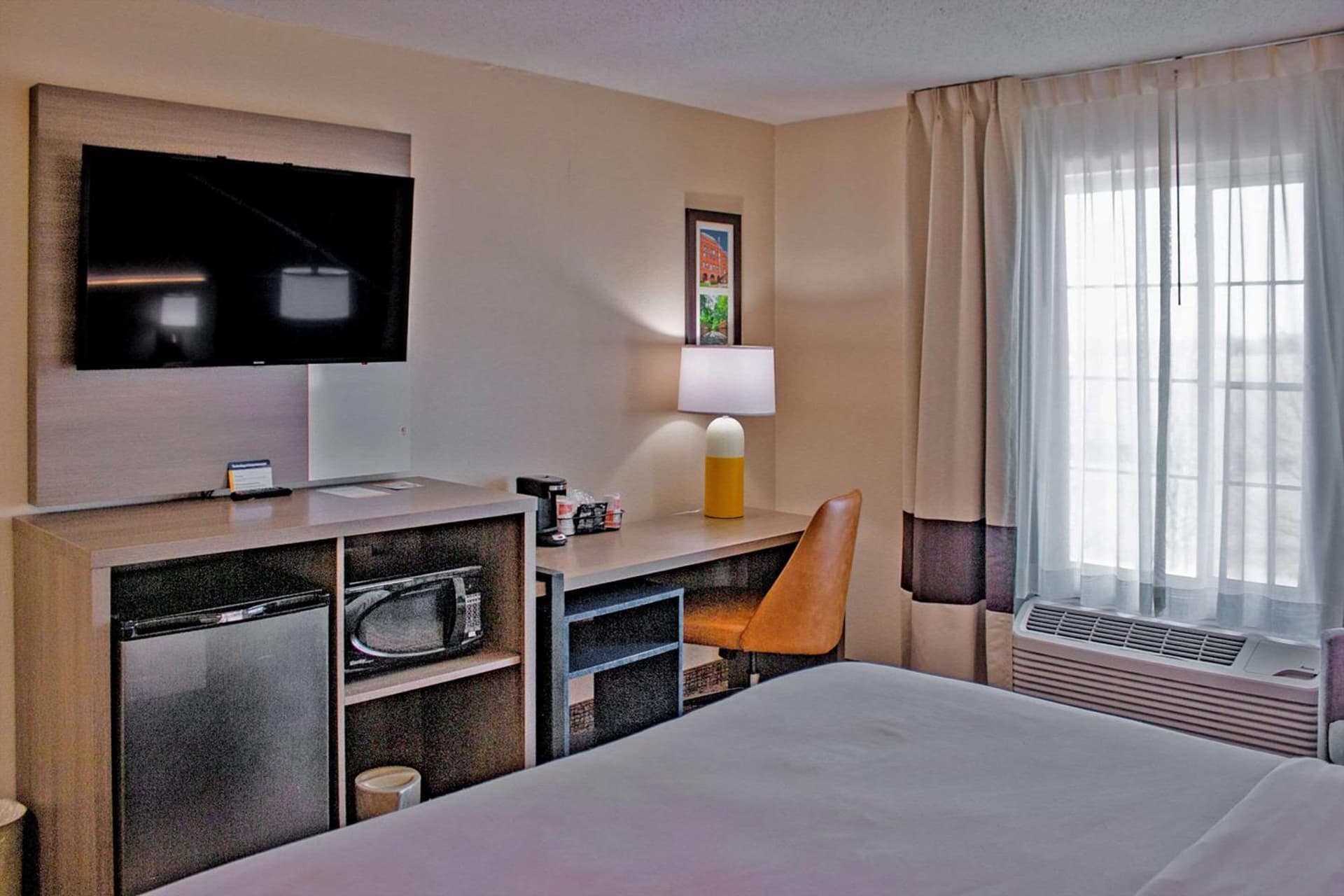 Comfort Inn & Suites Geneva- West Chicago gallery photo in Geneva, IL — image 47