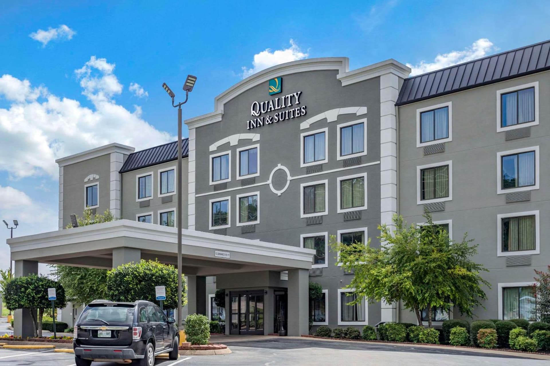 Quality Inn & Suites Chattanooga West near Lookout Mountain featured exterior or lobby in Chattanooga, TN — similar hotel