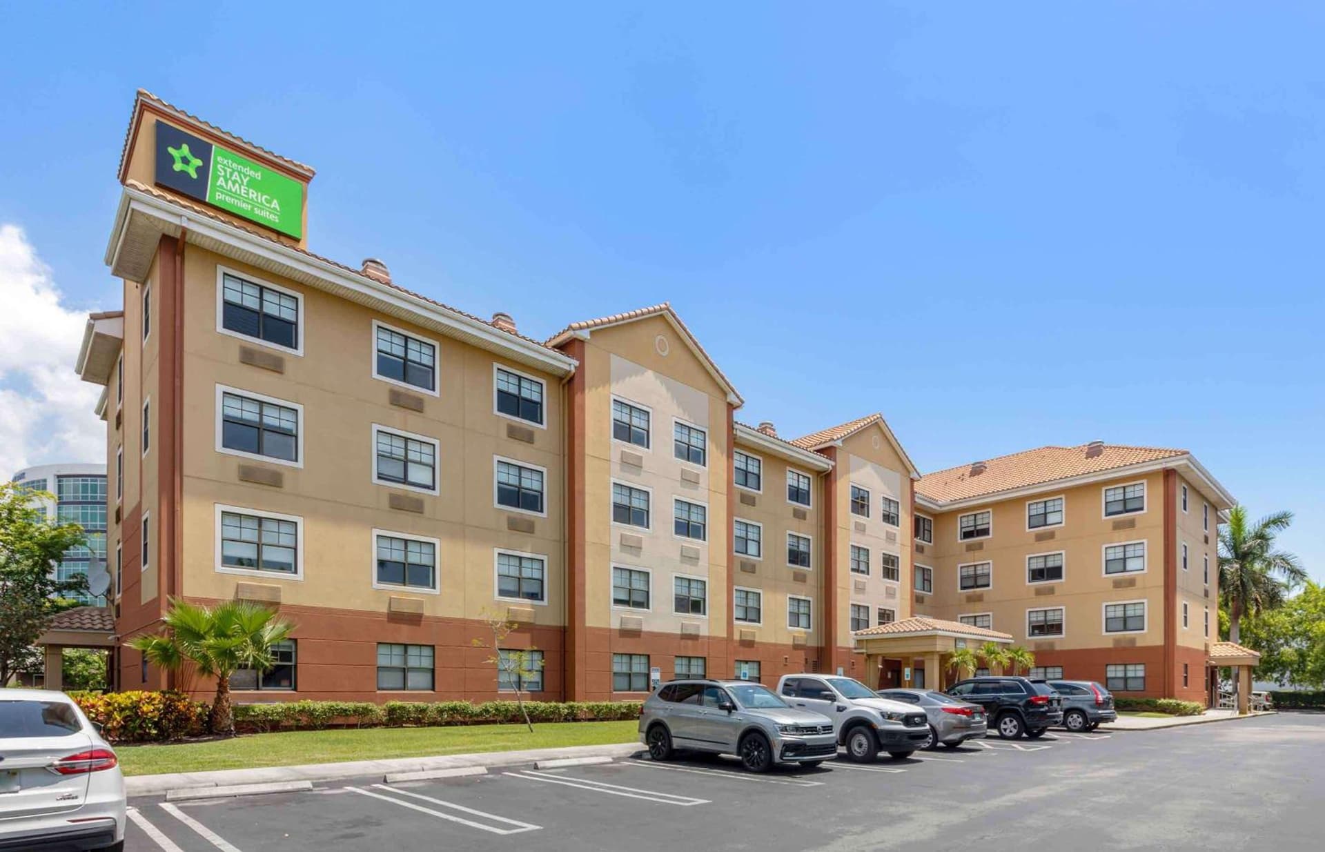 Extended Stay America Premier Suites - Miami - Airport - Doral - 87th Avenue South featured exterior or lobby in Miami, FL — similar hotel