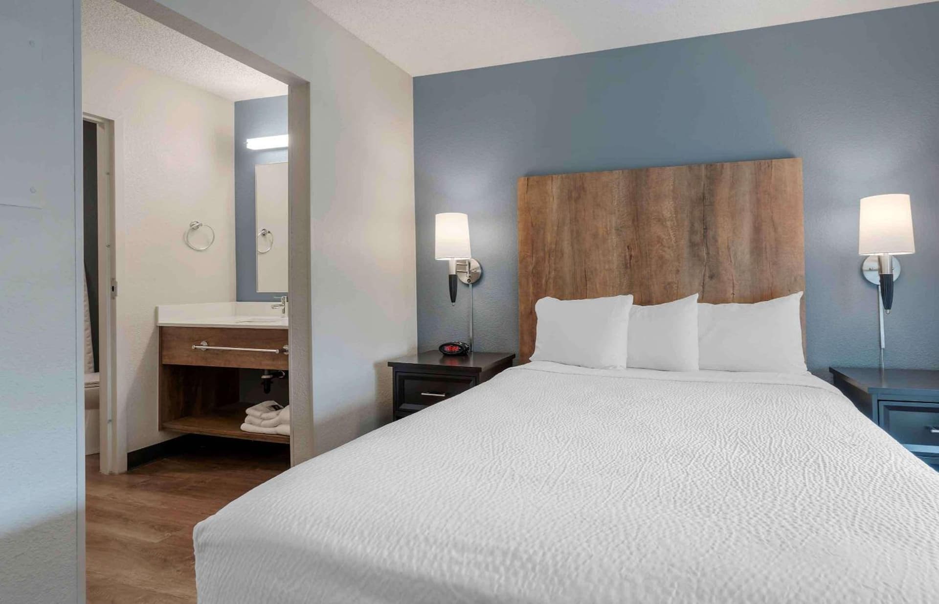 Extended Stay America Suites - Fremont - Newark gallery photo in Fremont, CA — image 12