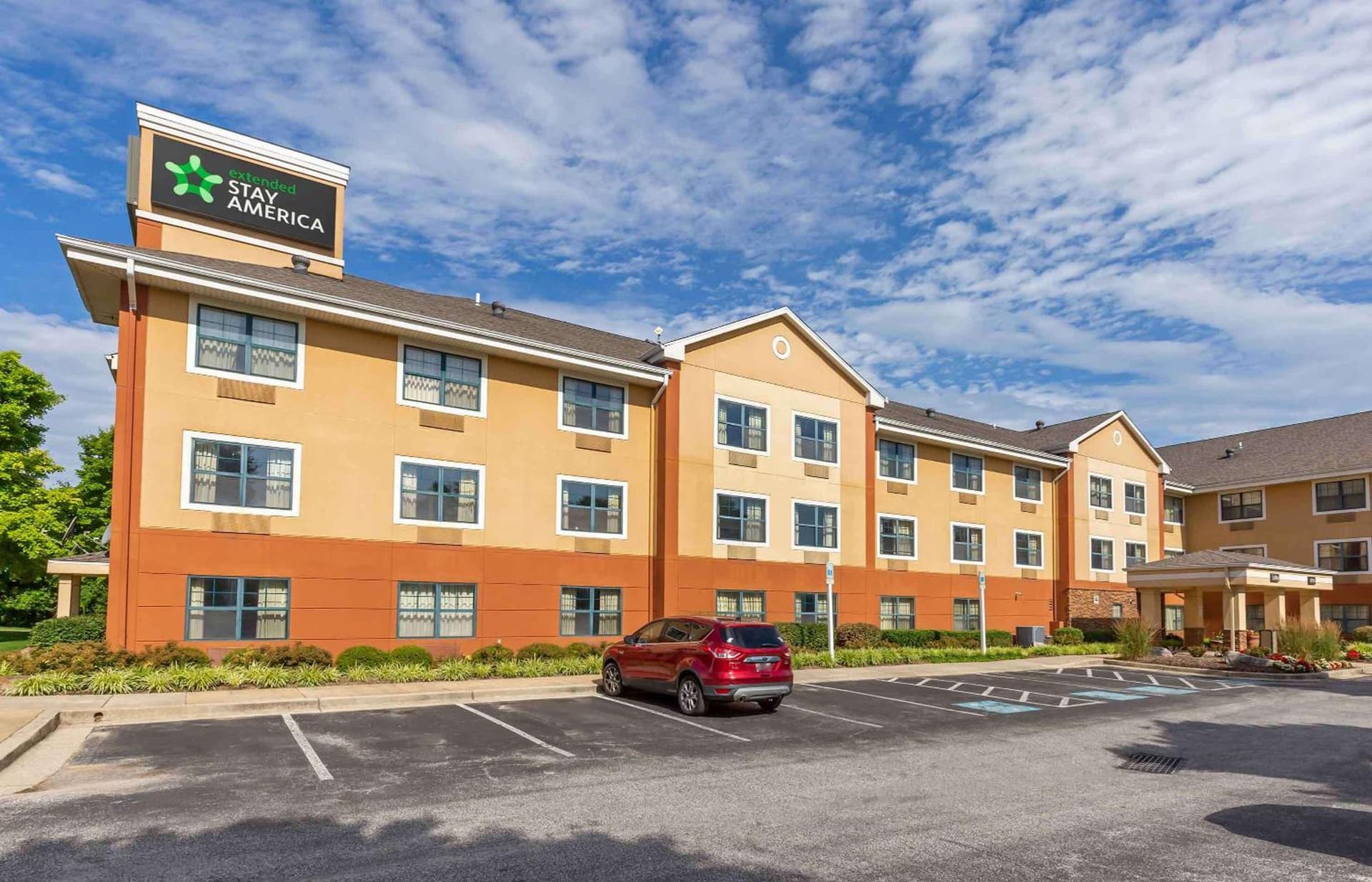 Extended Stay America Suites - Baltimore - Timonium featured exterior or lobby in Timonium, MD — similar hotel