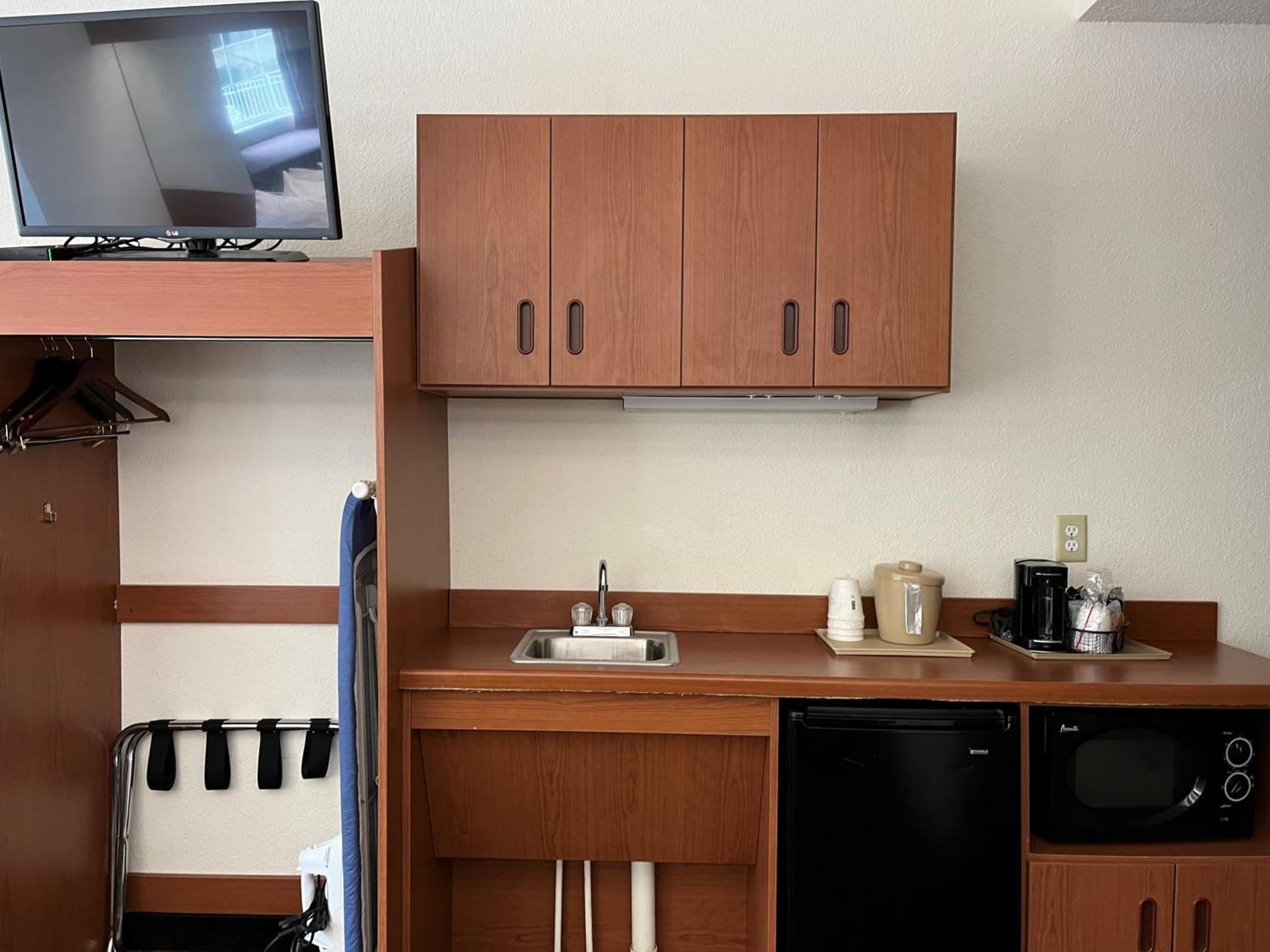 Microtel Inn and Suites by Wyndham - Lady Lake/ The Villages gallery photo in The Villages, FL — image 7