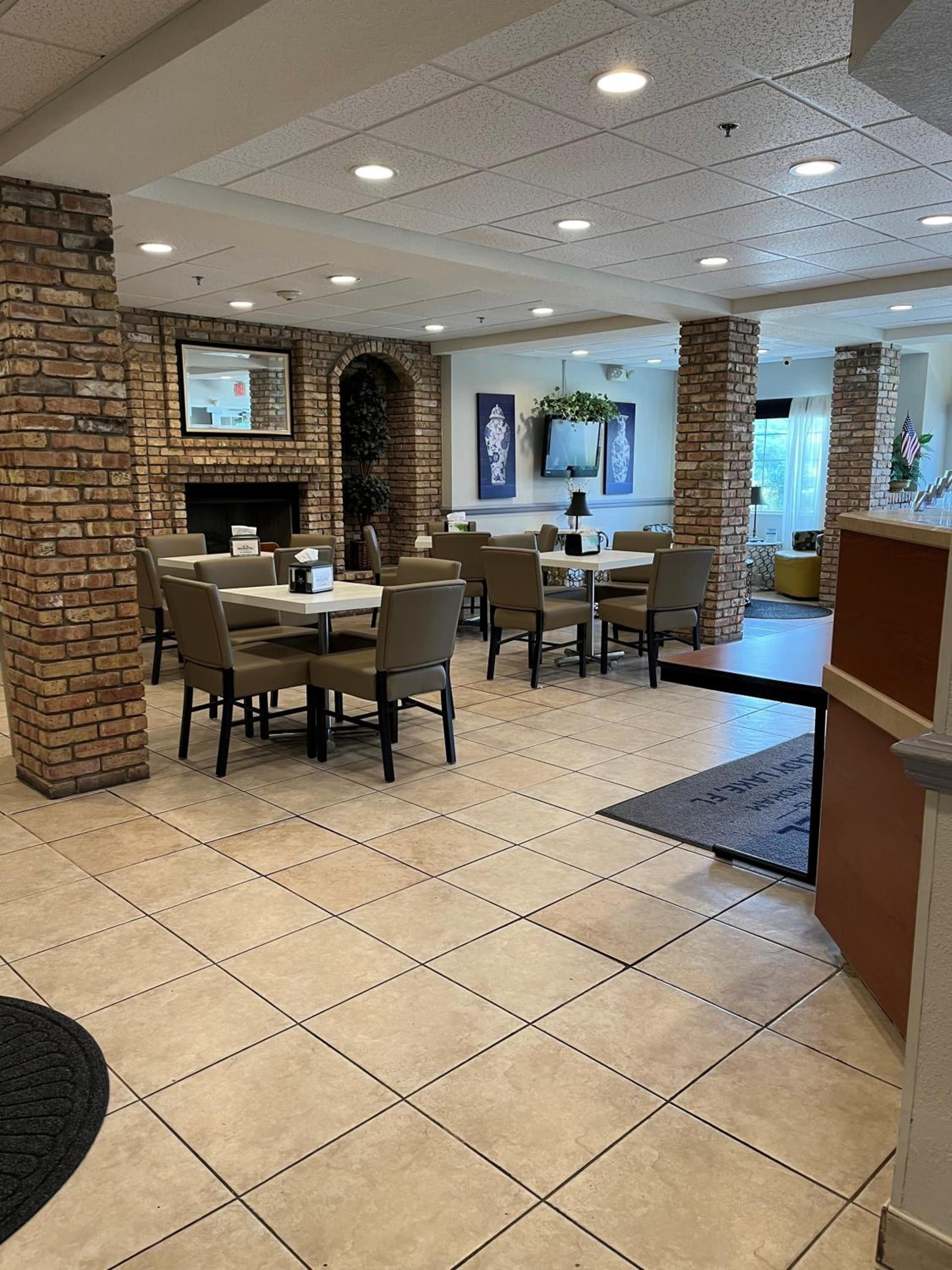 Microtel Inn and Suites by Wyndham - Lady Lake/ The Villages gallery photo in The Villages, FL — image 29