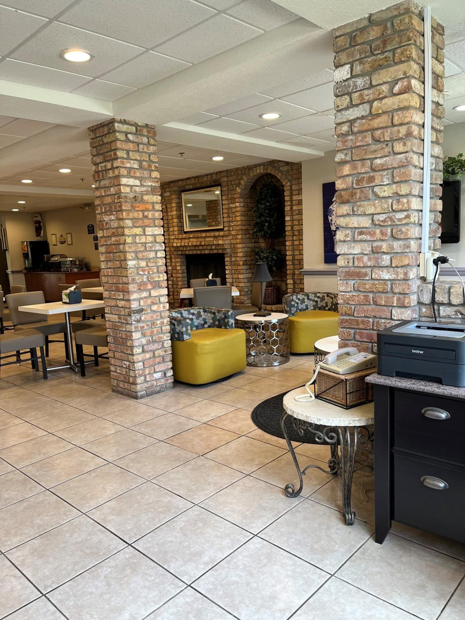 Microtel Inn and Suites by Wyndham - Lady Lake/ The Villages gallery photo in The Villages, FL — image 30