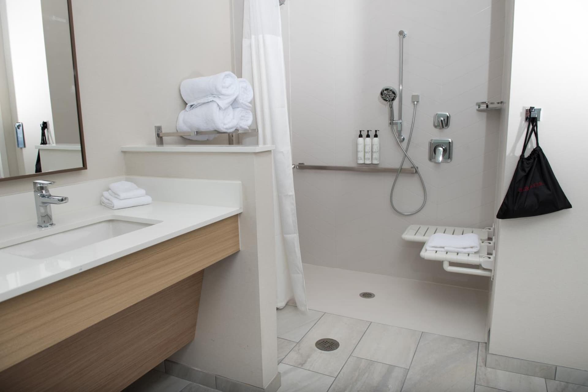 Fairfield by Marriott Inn & Suites Pensacola Beach gallery photo in Pensacola Beach, FL — image 70