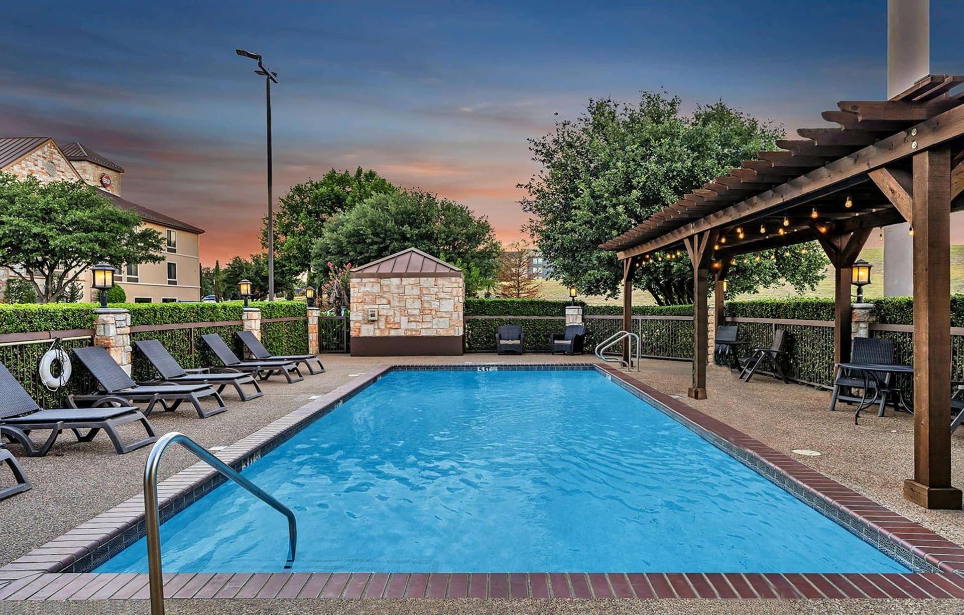 Best Western Plus Lewisville Flower Mound gallery photo in Lewisville, TX — image 25