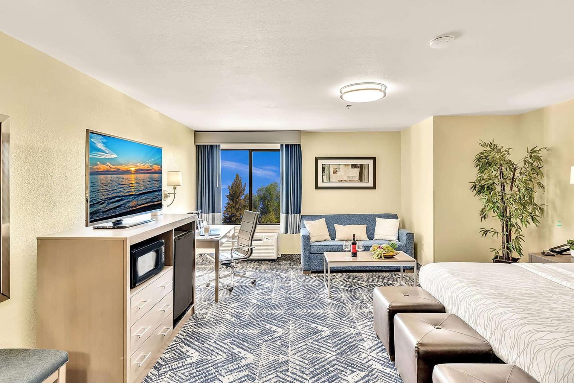 Best Western Plus Lewisville Flower Mound gallery photo in Lewisville, TX — image 32