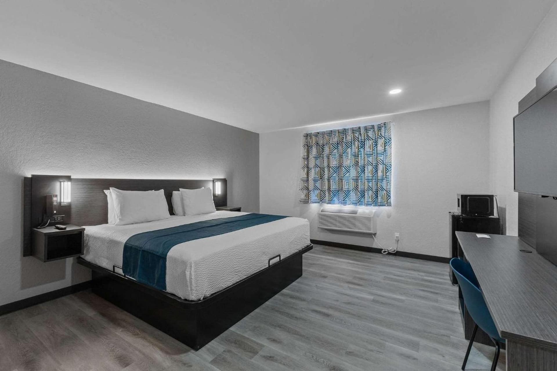 Motel 6 Brighton CO Denver Northeast gallery photo in Brighton, CO — image 4