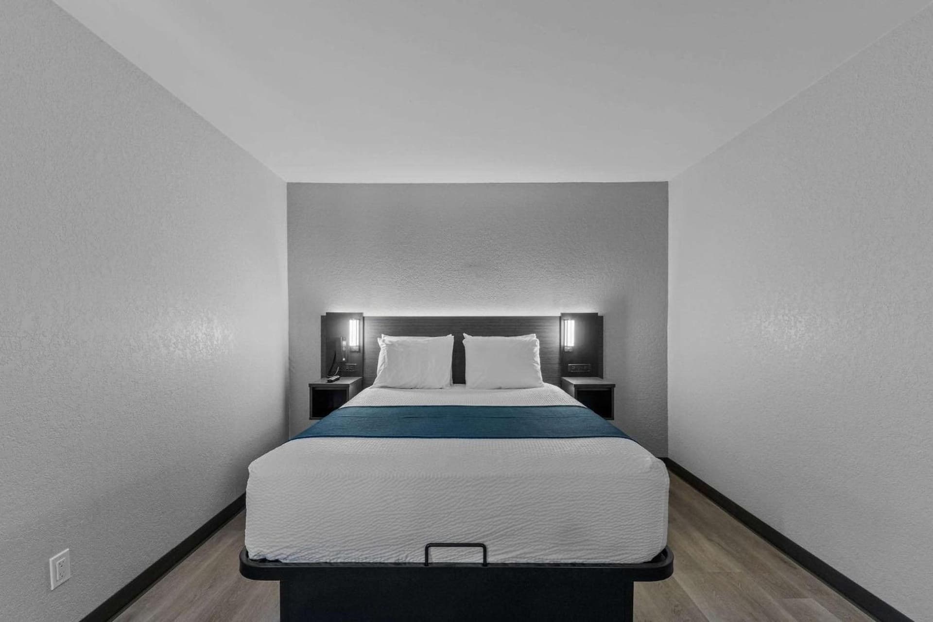 Motel 6 Brighton CO Denver Northeast gallery photo in Brighton, CO — image 19