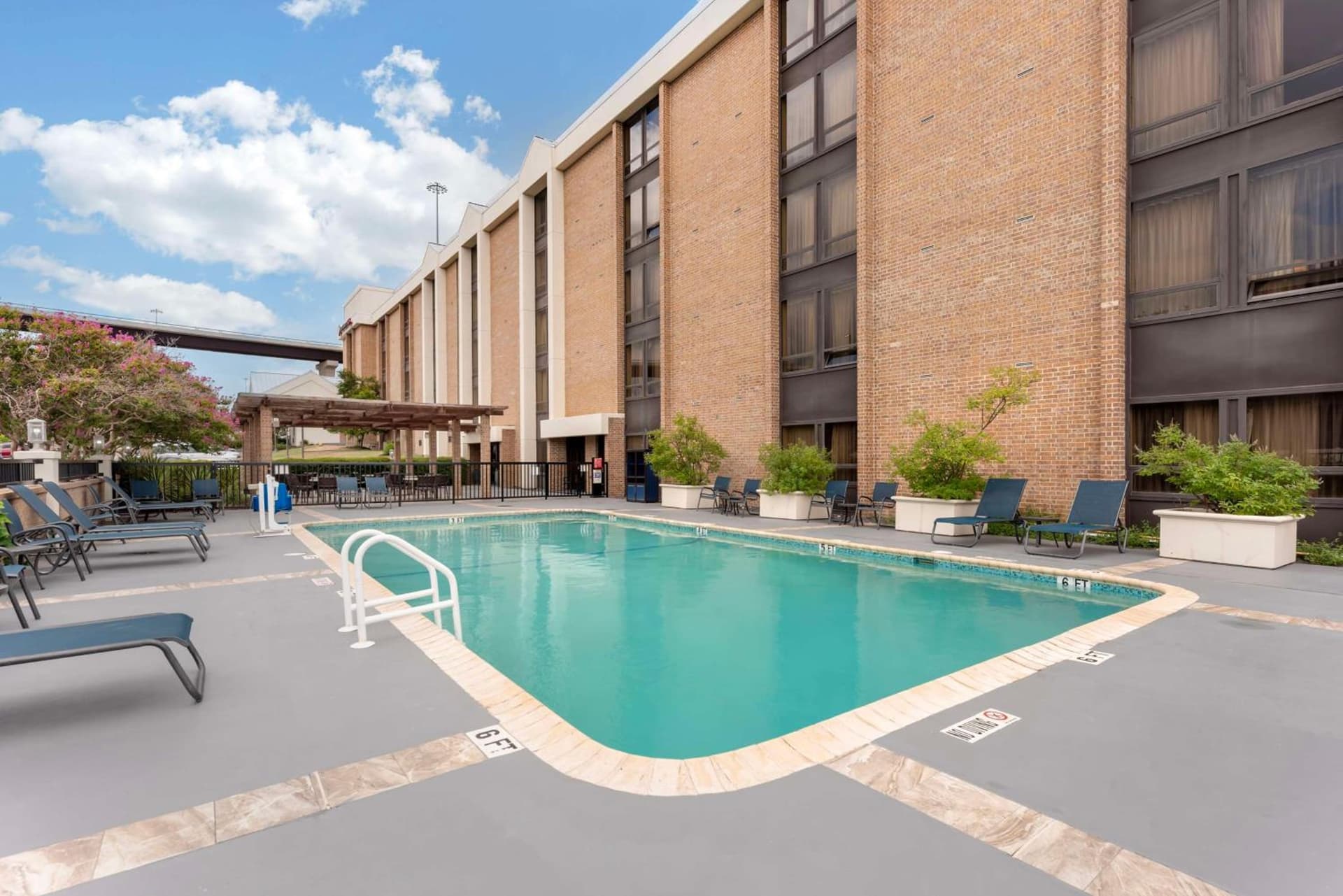 Best Western Plus Austin Central interior in Austin, TX — gallery photo 2