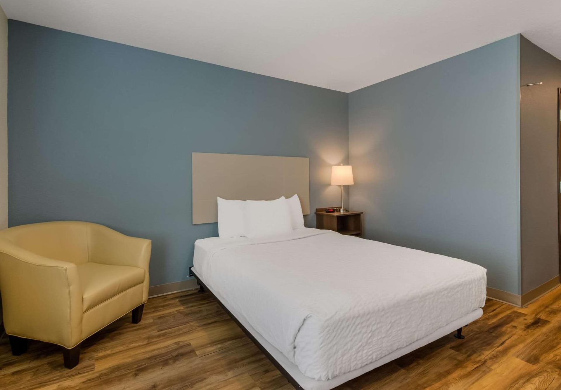 WoodSpring Suites Roanoke gallery photo in Roanoke, VA — image 25