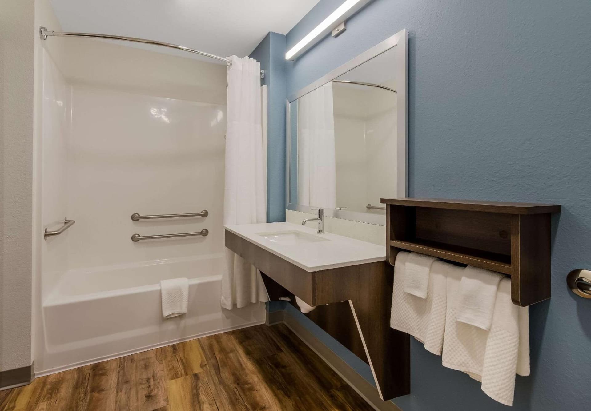 WoodSpring Suites Roanoke gallery photo in Roanoke, VA — image 27