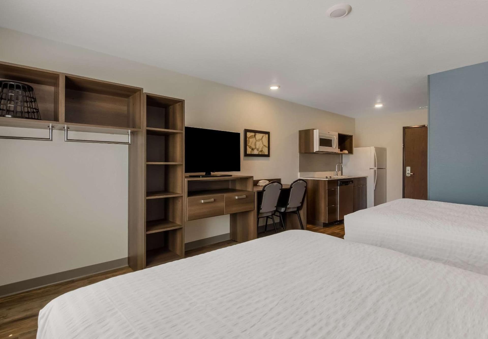 WoodSpring Suites Roanoke gallery photo in Roanoke, VA — image 16