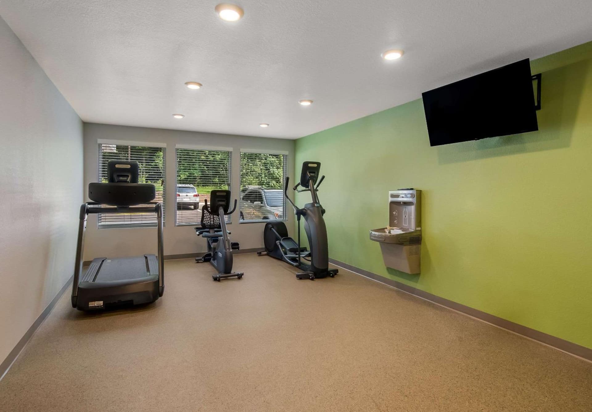 WoodSpring Suites Roanoke gallery photo in Roanoke, VA — image 20