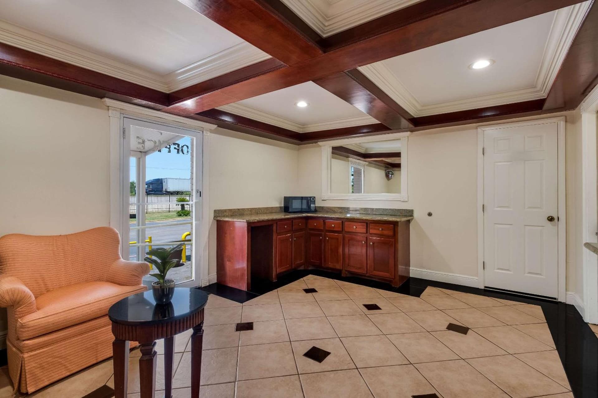 Relax Inn & Suites gallery photo in New Orleans, LA — image 13