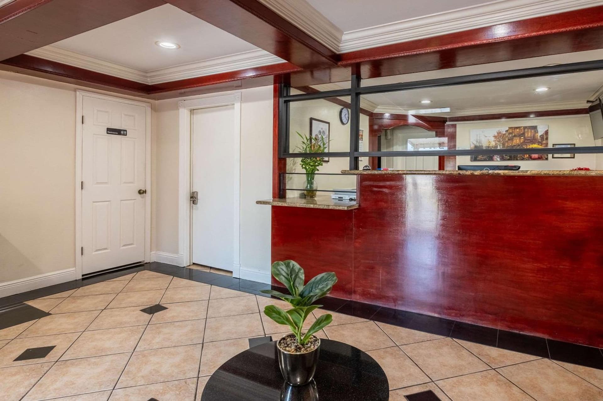 Relax Inn & Suites gallery photo in New Orleans, LA — image 28