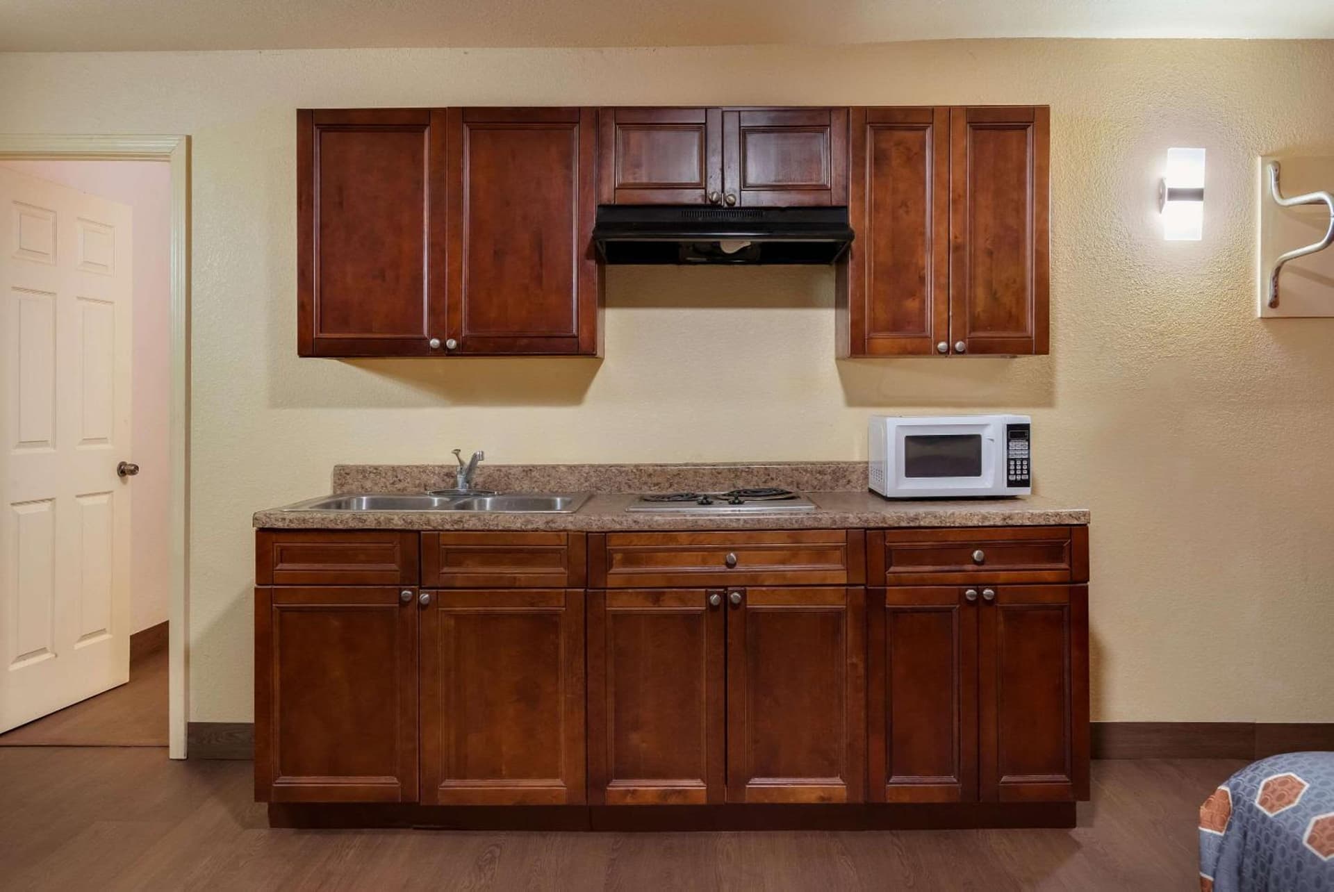 Relax Inn & Suites gallery photo in New Orleans, LA — image 24