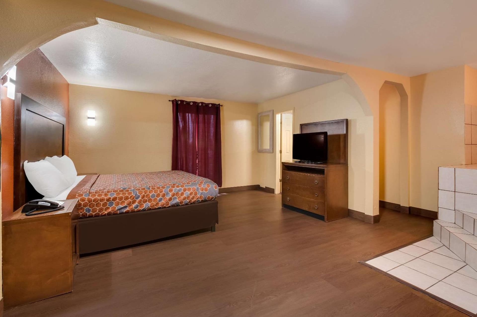 Relax Inn & Suites gallery photo in New Orleans, LA — image 18