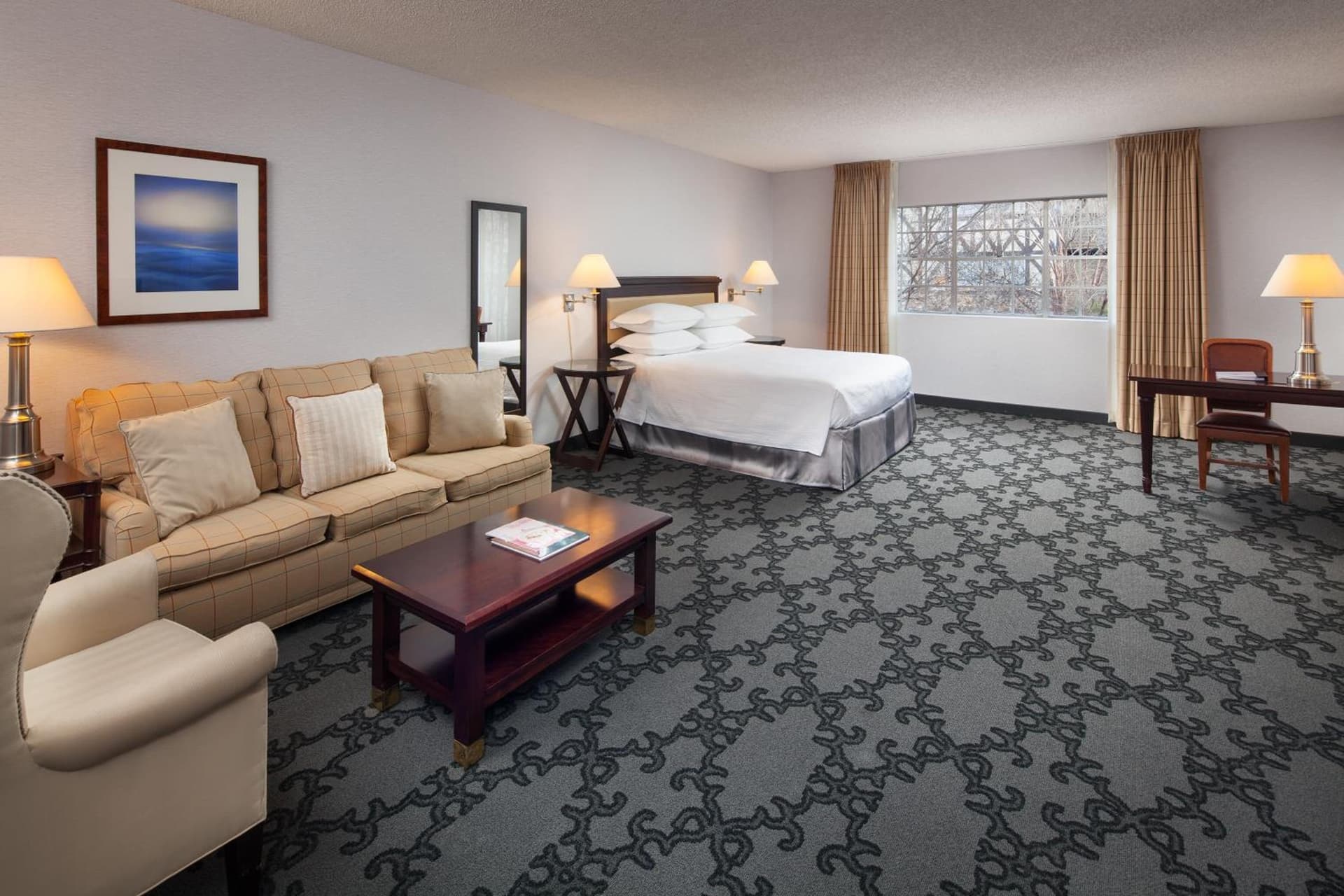 Anaheim Majestic Garden Hotel interior in Anaheim, CA — gallery photo 2