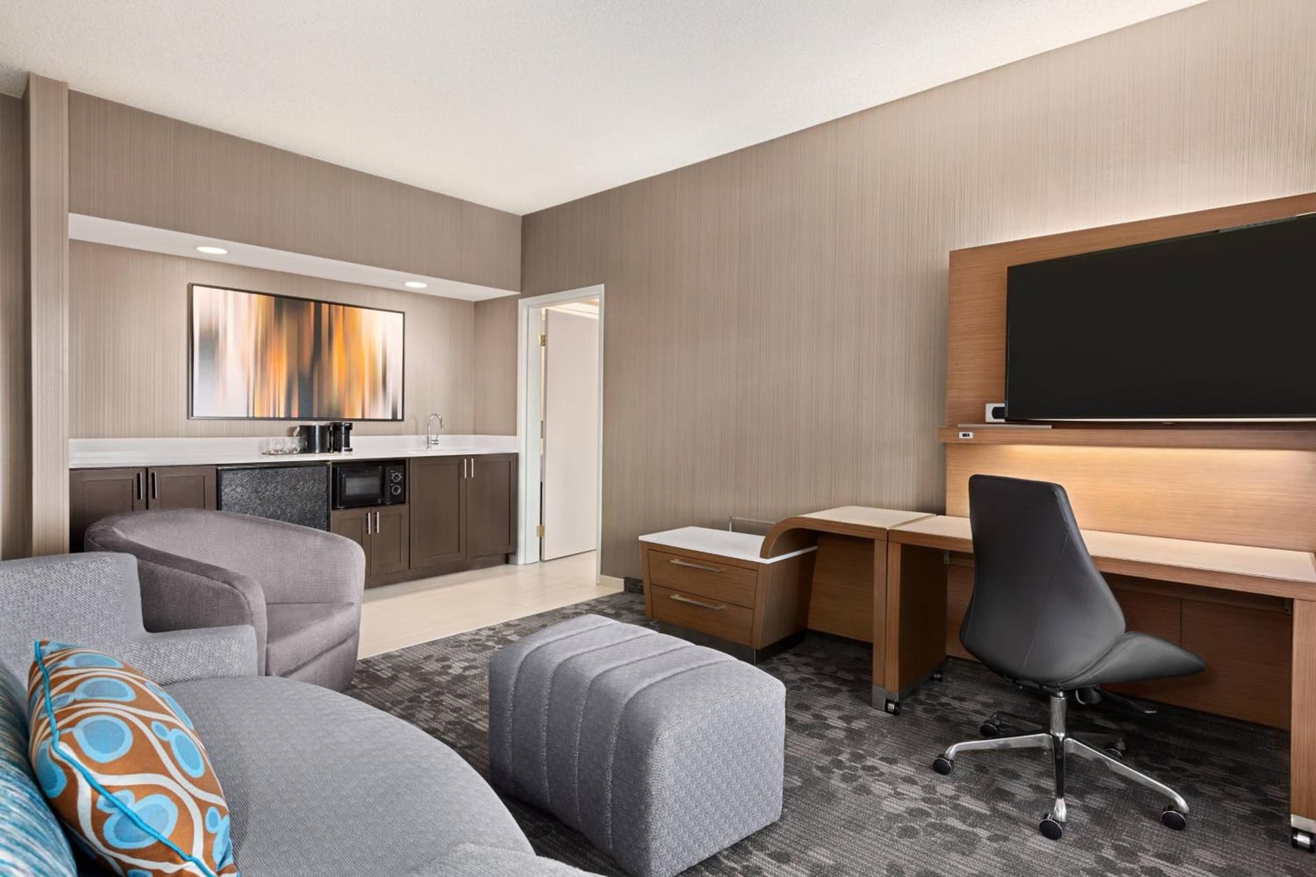 Courtyard by Marriott Roseville gallery photo in Roseville, CA — image 9