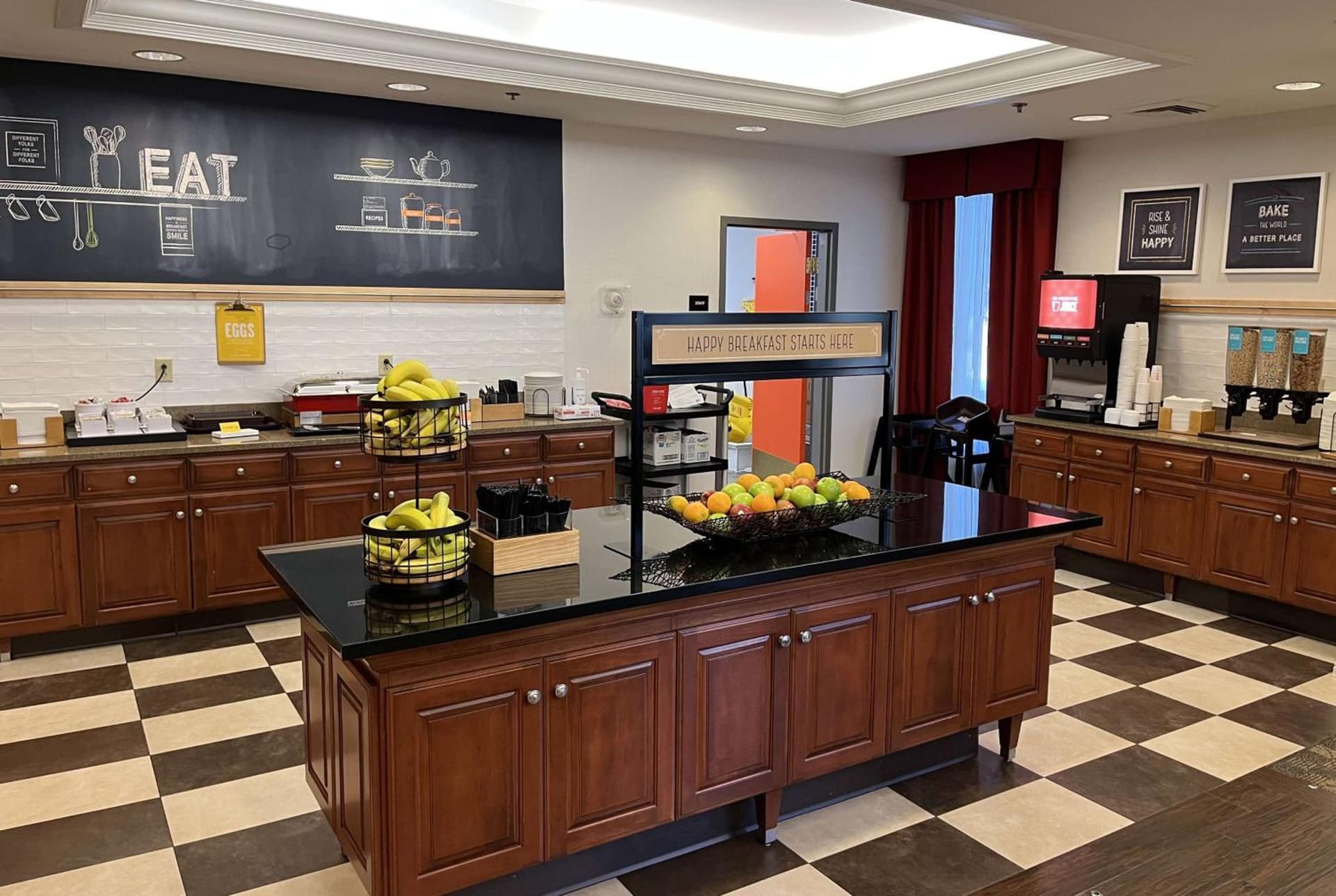 Wingate by Wyndham St Louis Airport gallery photo in Saint Ann, MO — image 19