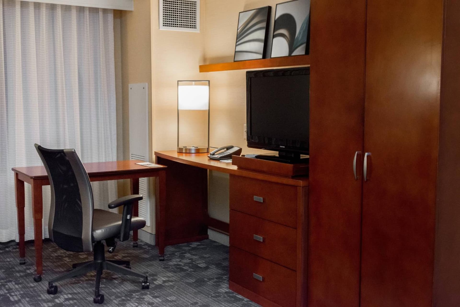 Courtyard by Marriott Lafayette property views in Lafayette, IN — gallery photo 3
