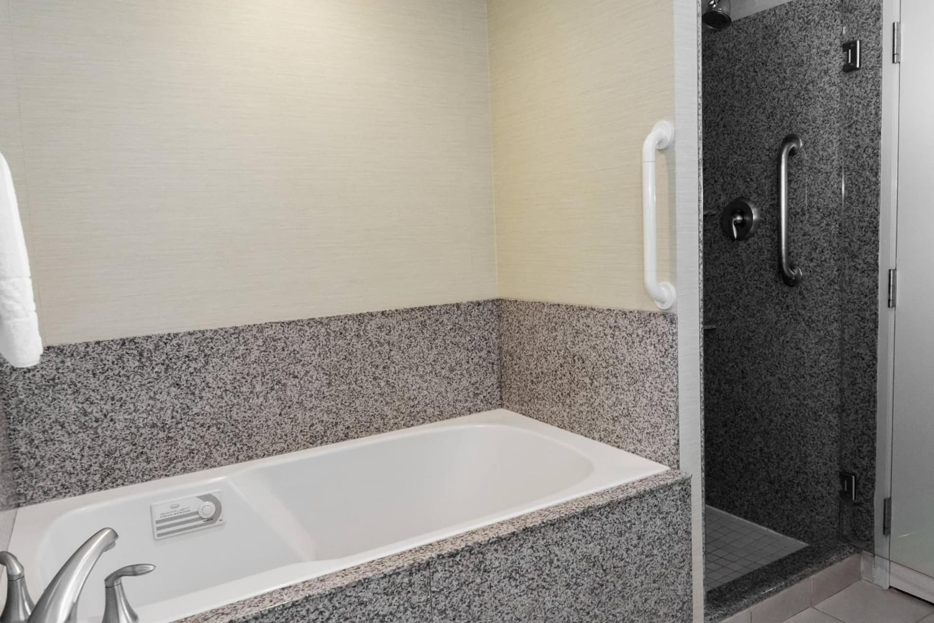 Courtyard by Marriott Lafayette gallery photo in Lafayette, IN — image 8