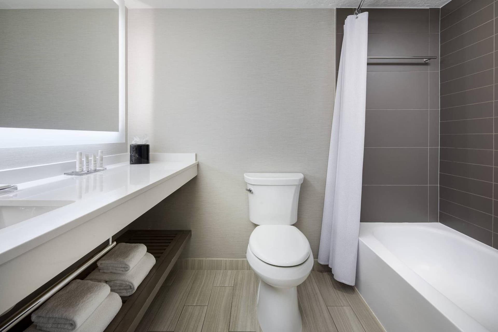 Houston Marriott South at Hobby Airport gallery photo in Houston, TX — image 51