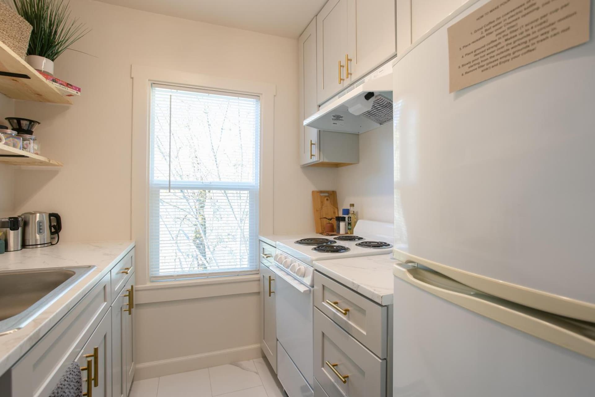 Waterfront River Apartments gallery photo in Rogue River, OR — image 148