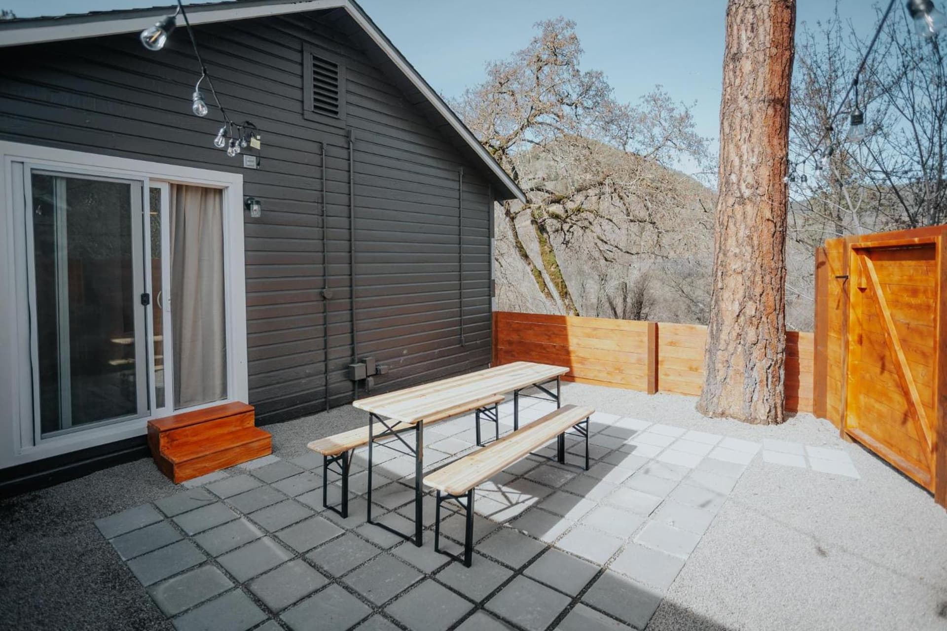 Waterfront River Apartments gallery photo in Rogue River, OR — image 158