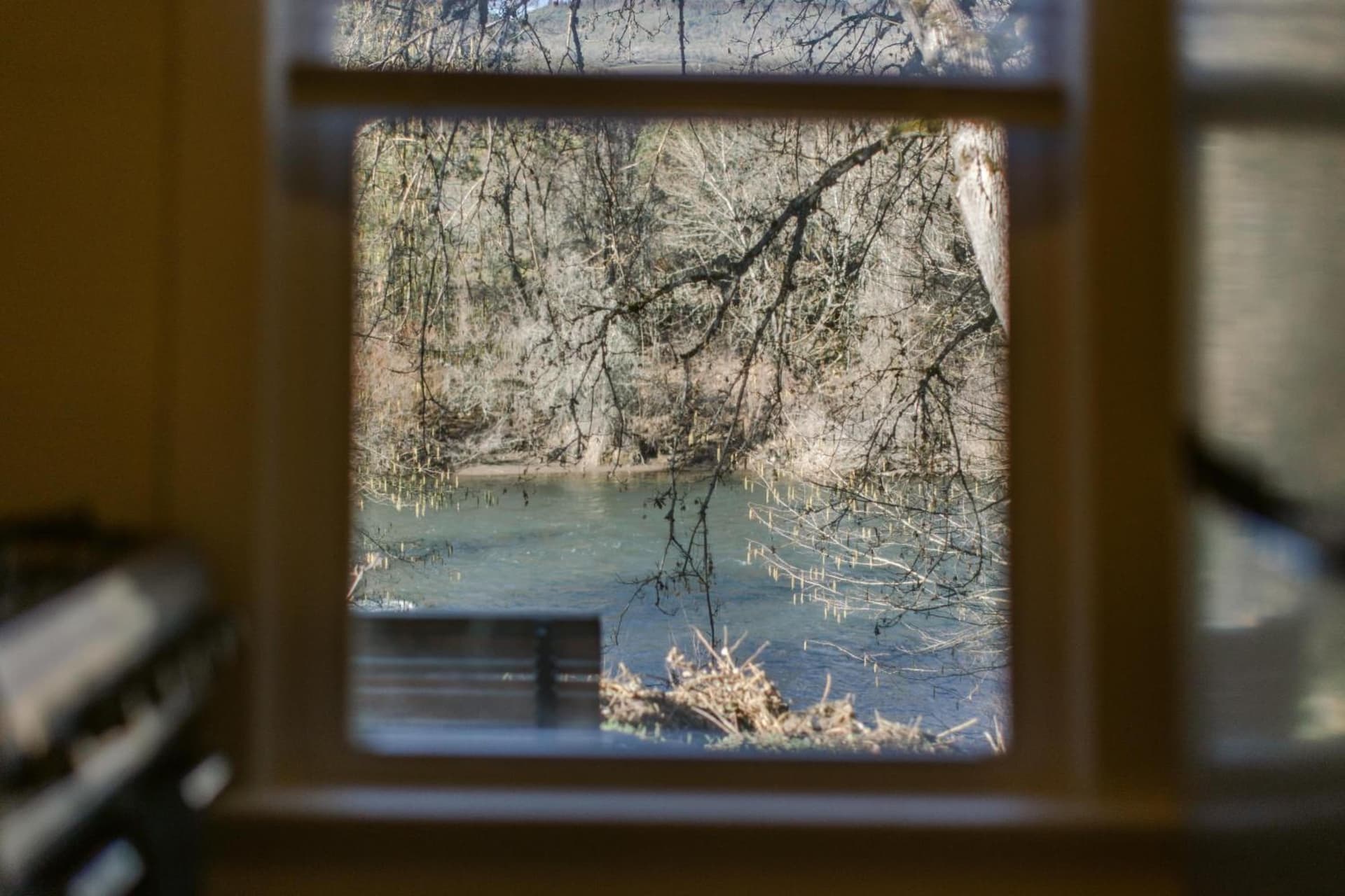 Waterfront River Apartments gallery photo in Rogue River, OR — image 69