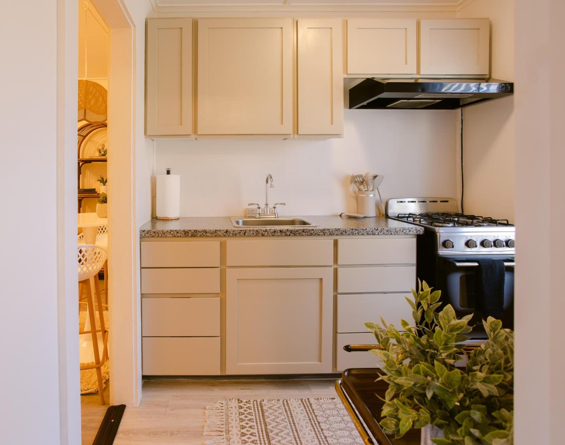 Waterfront River Apartments gallery photo in Rogue River, OR — image 57