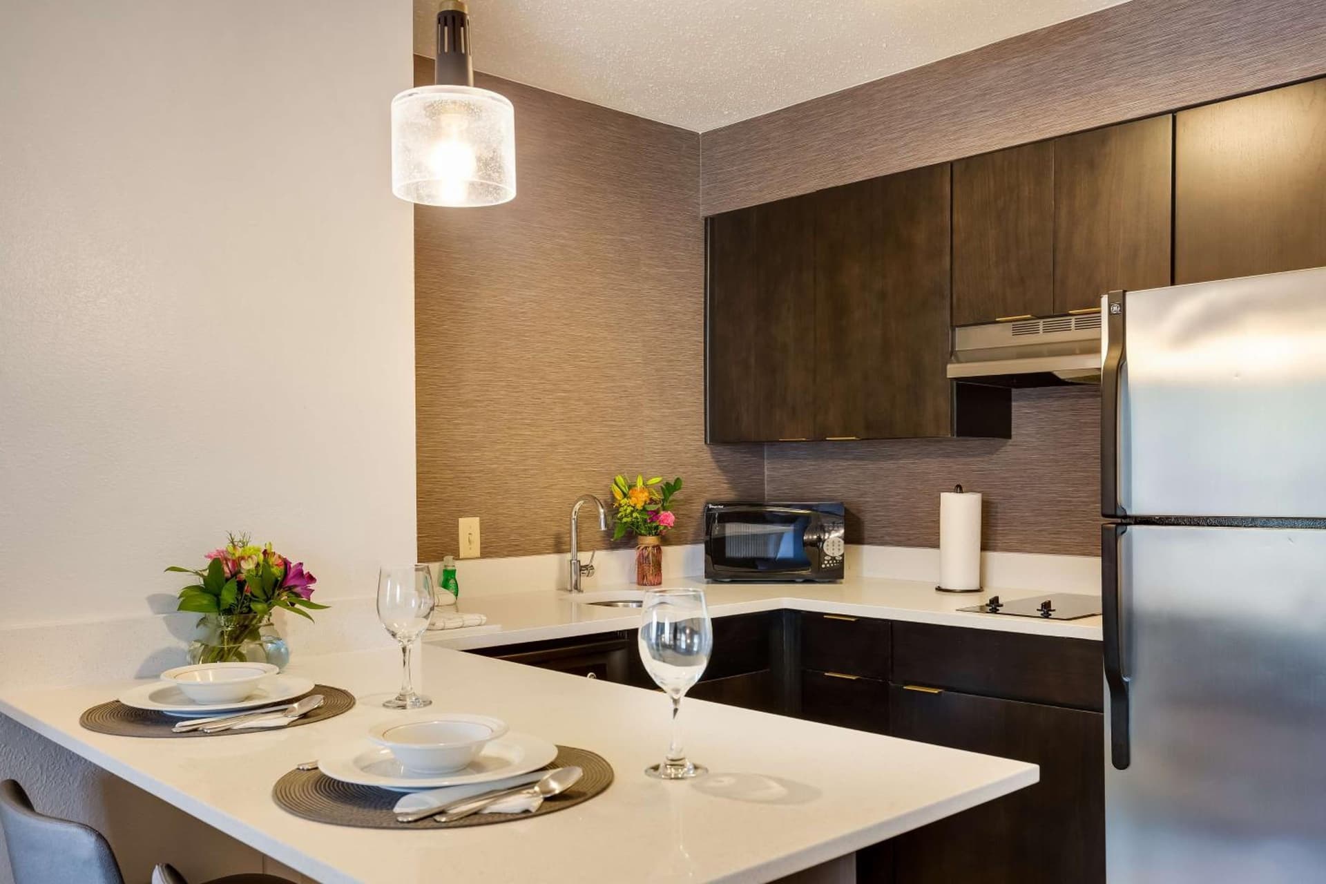 Sonesta ES Suites Parsippany Morris Plains interior in Parsippany, NJ — gallery photo 2