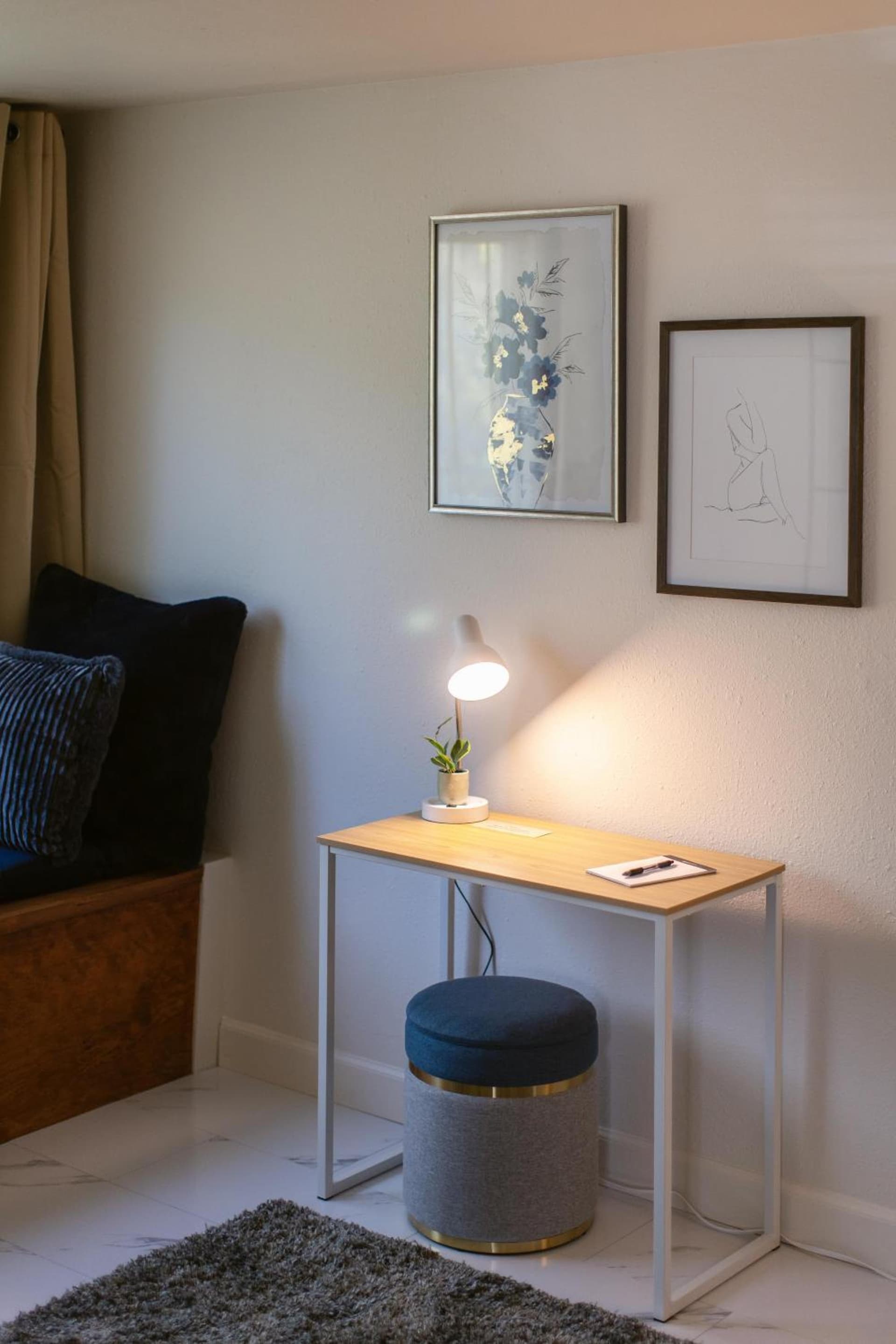 Waterfront River Apartments gallery photo in Rogue River, OR — image 40
