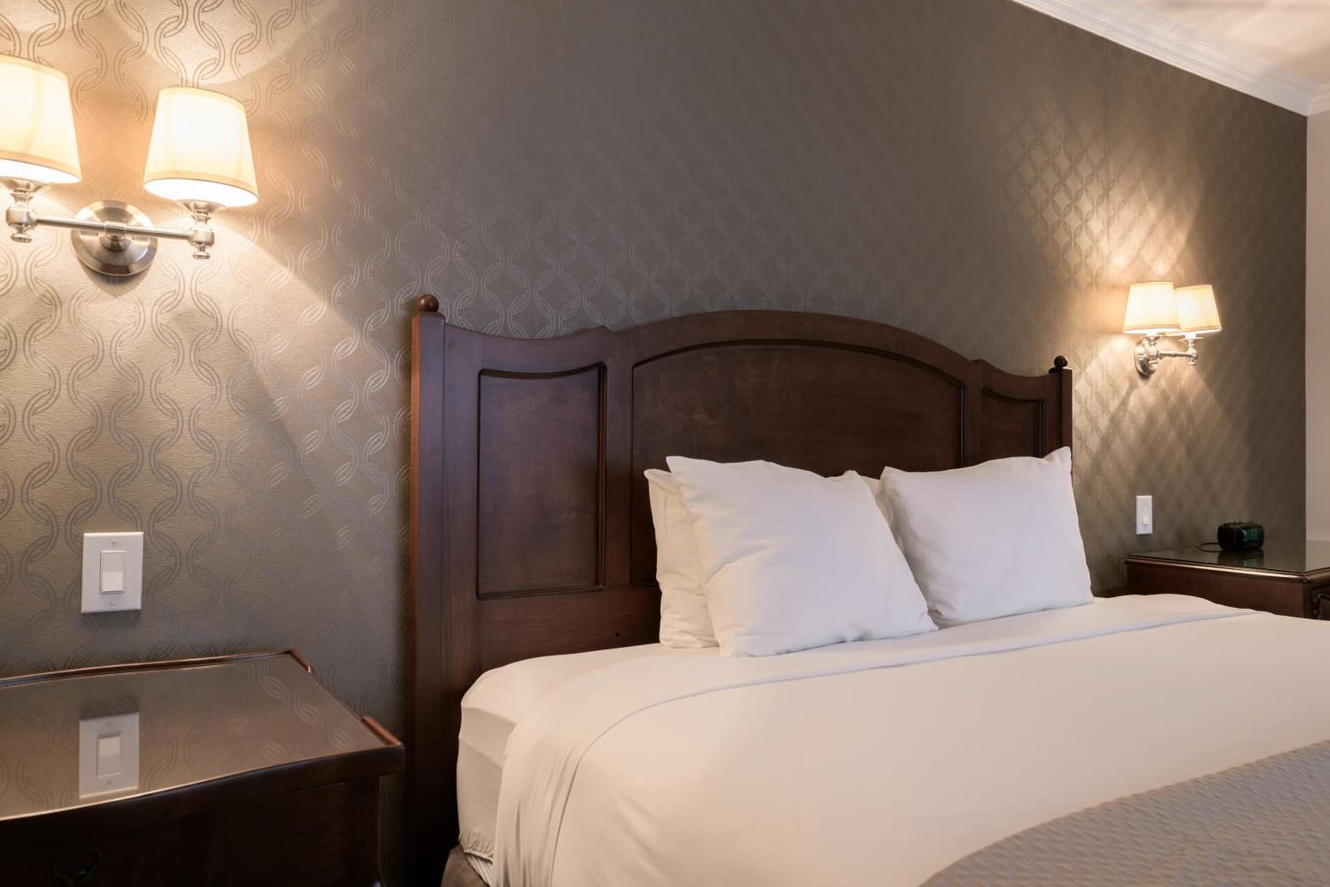 Woodcrest Hotel Cupertino gallery photo in Santa Clara, CA — image 4