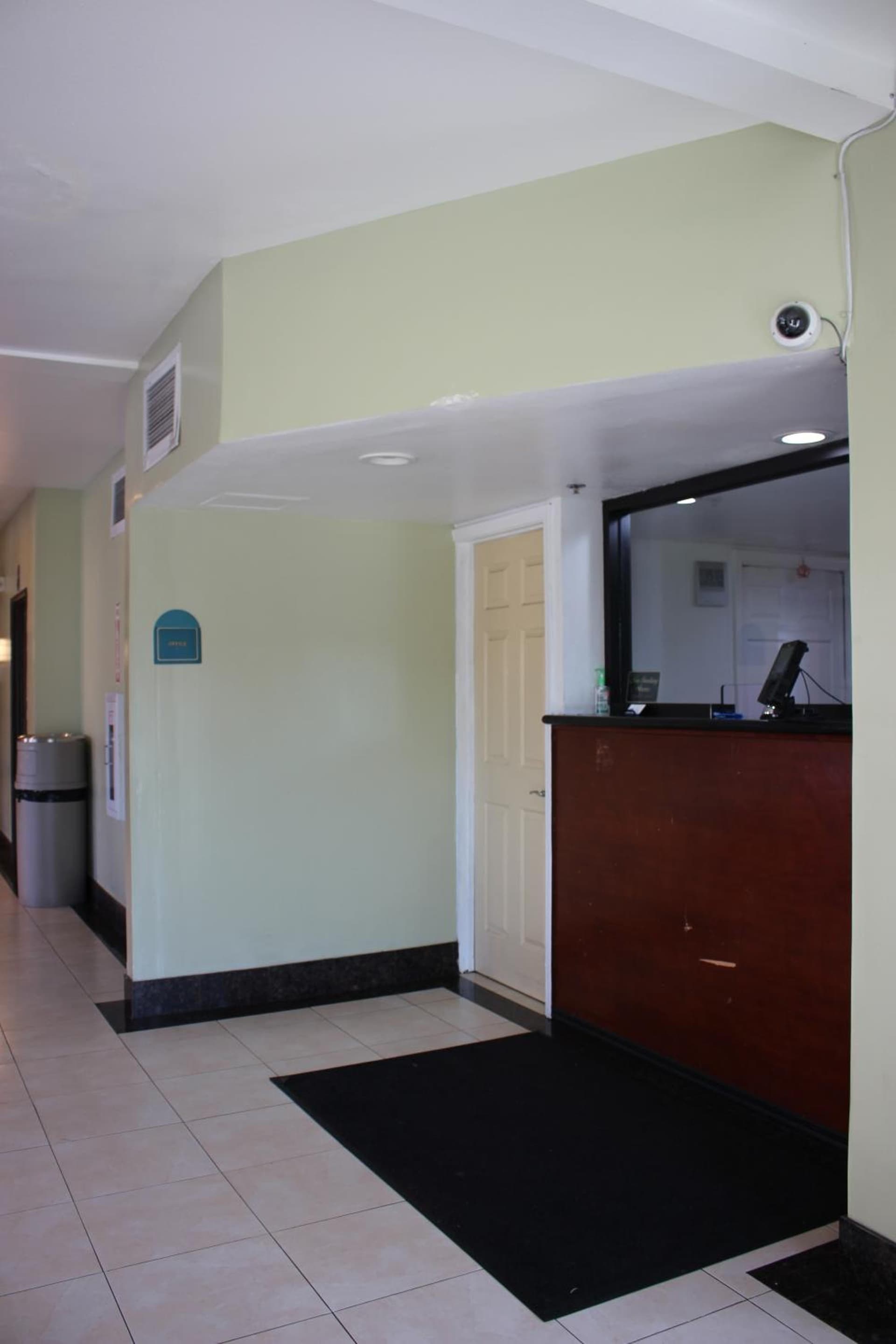 Rodeway Inn & Suites Hayward - Oakland South gallery photo in Hayward, CA — image 18