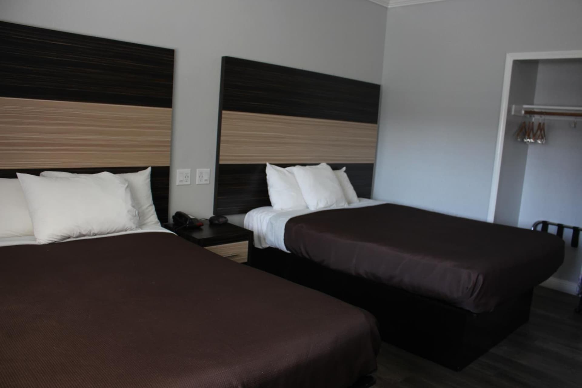 Rodeway Inn & Suites Hayward - Oakland South gallery photo in Hayward, CA — image 45
