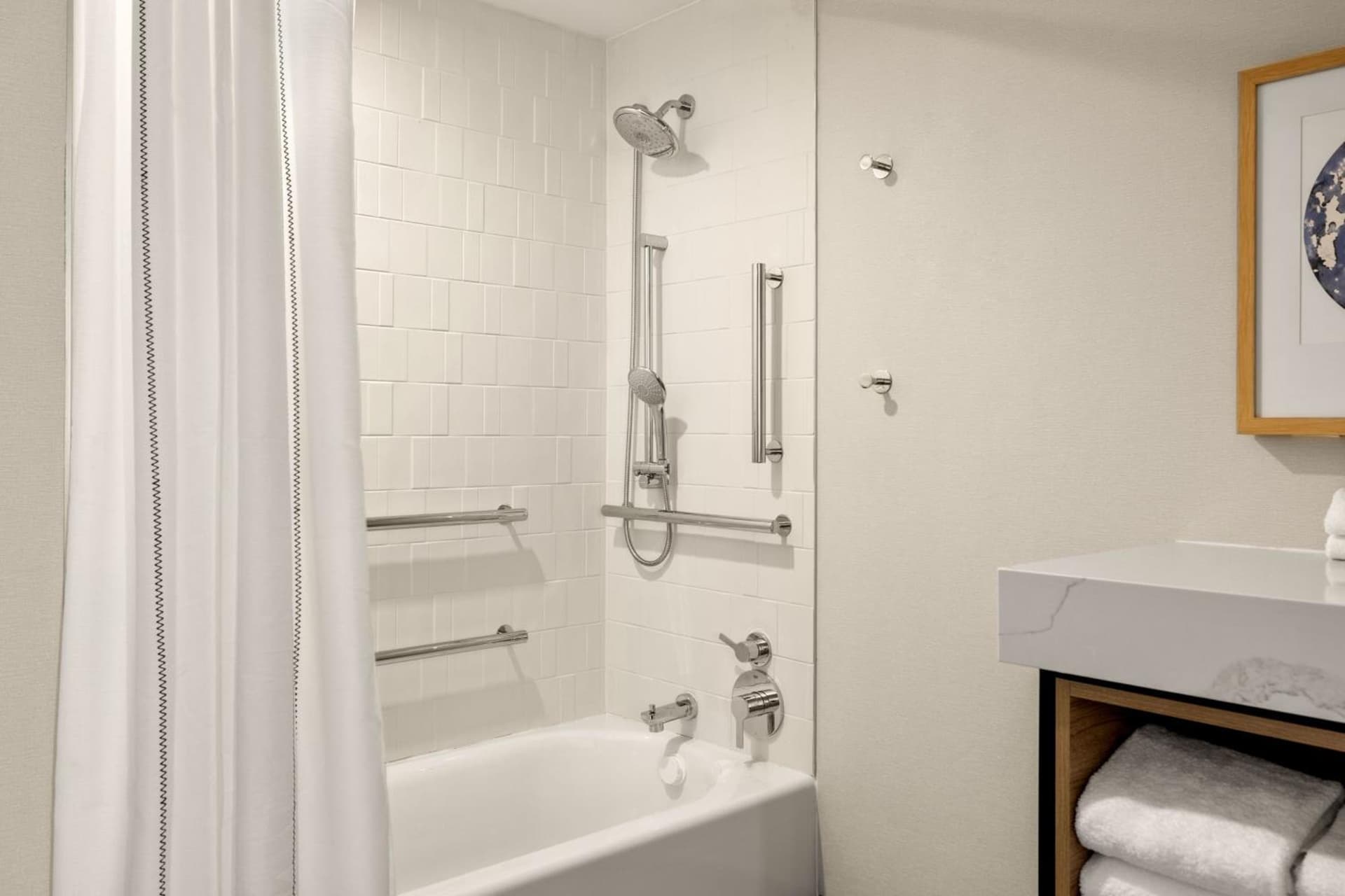 Sheraton Nashua gallery photo in Nashua, NH — image 23