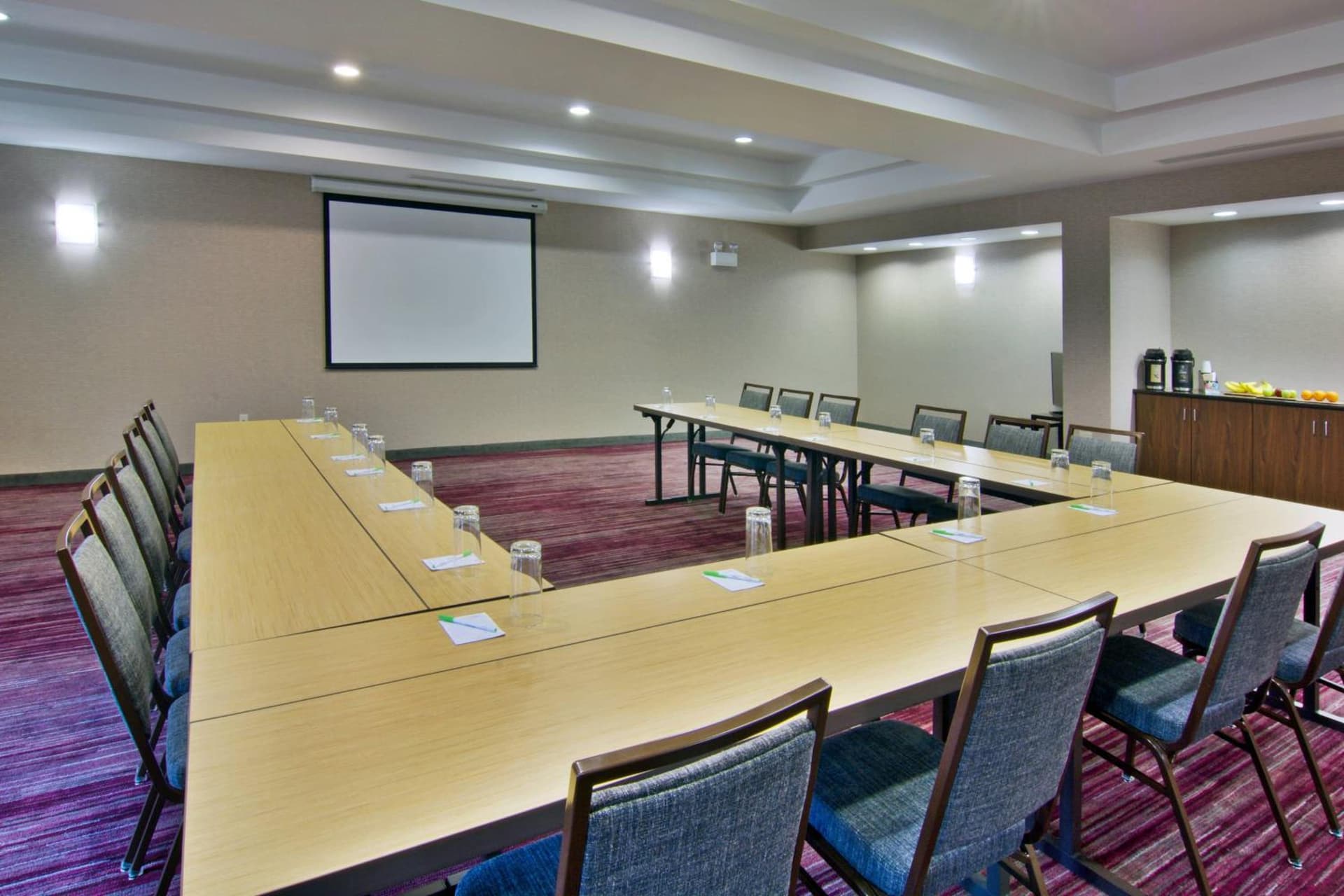 Courtyard by Marriott Clarksville gallery photo in Clarksville, TN — image 17