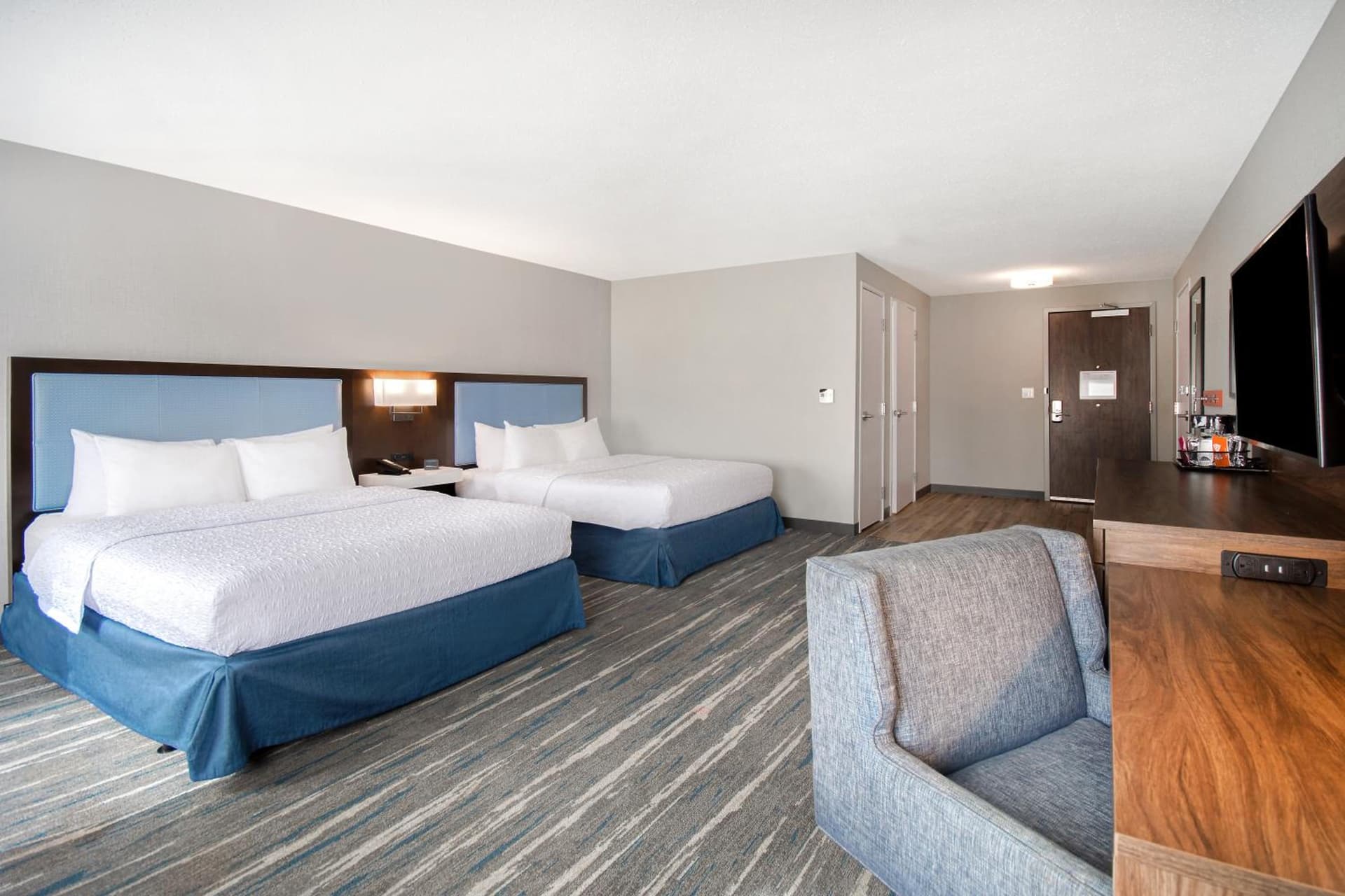 Hampton Inn & Suites Dayton-Vandalia gallery photo in Murlin Heights, OH — image 9